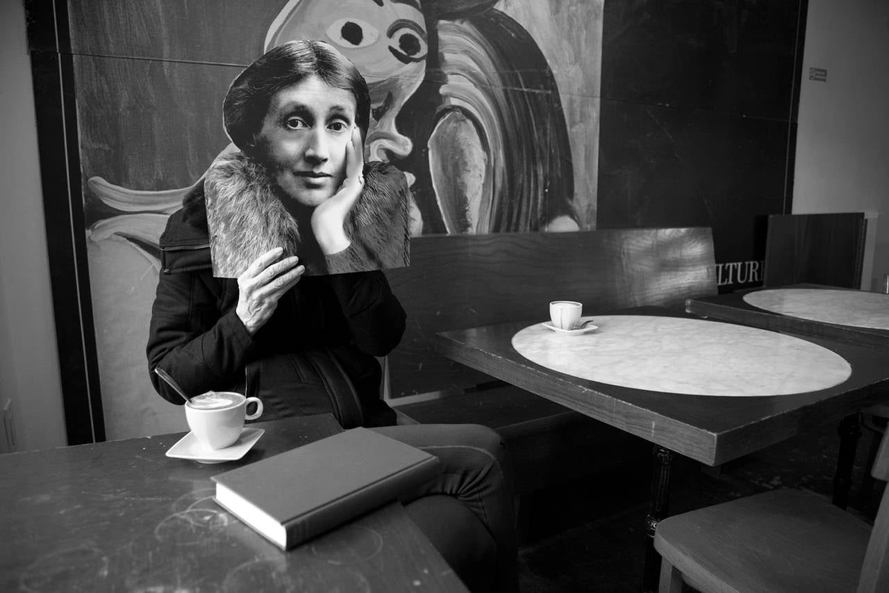 Judith Henry Portrait Photograph - Virginia Woolf in Williamsburg