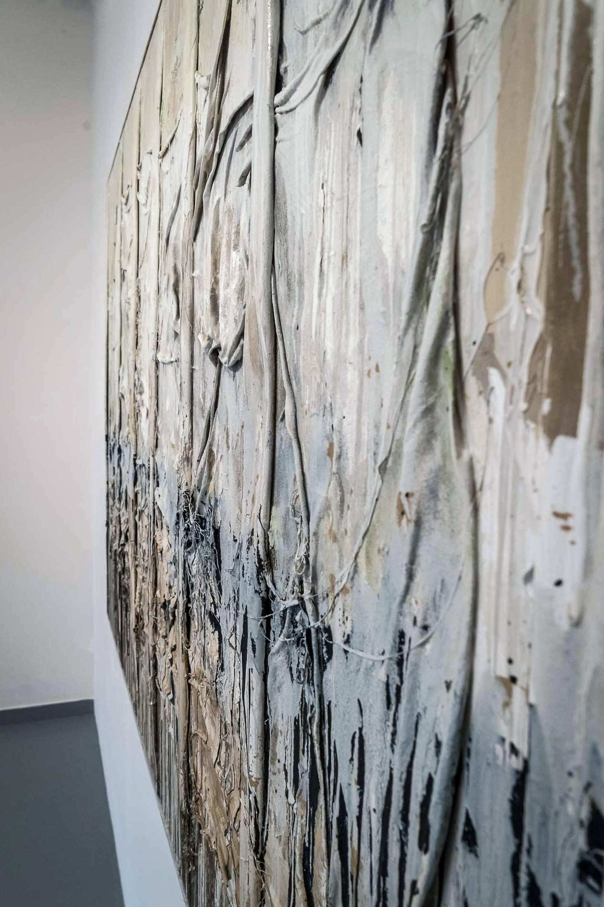 Trofeo della civiltà - Pittura astratta, 21° secolo, Colore beige, Pittura ad olio - Abstract Painting Beige di MASCH (Manfred Schulzke)