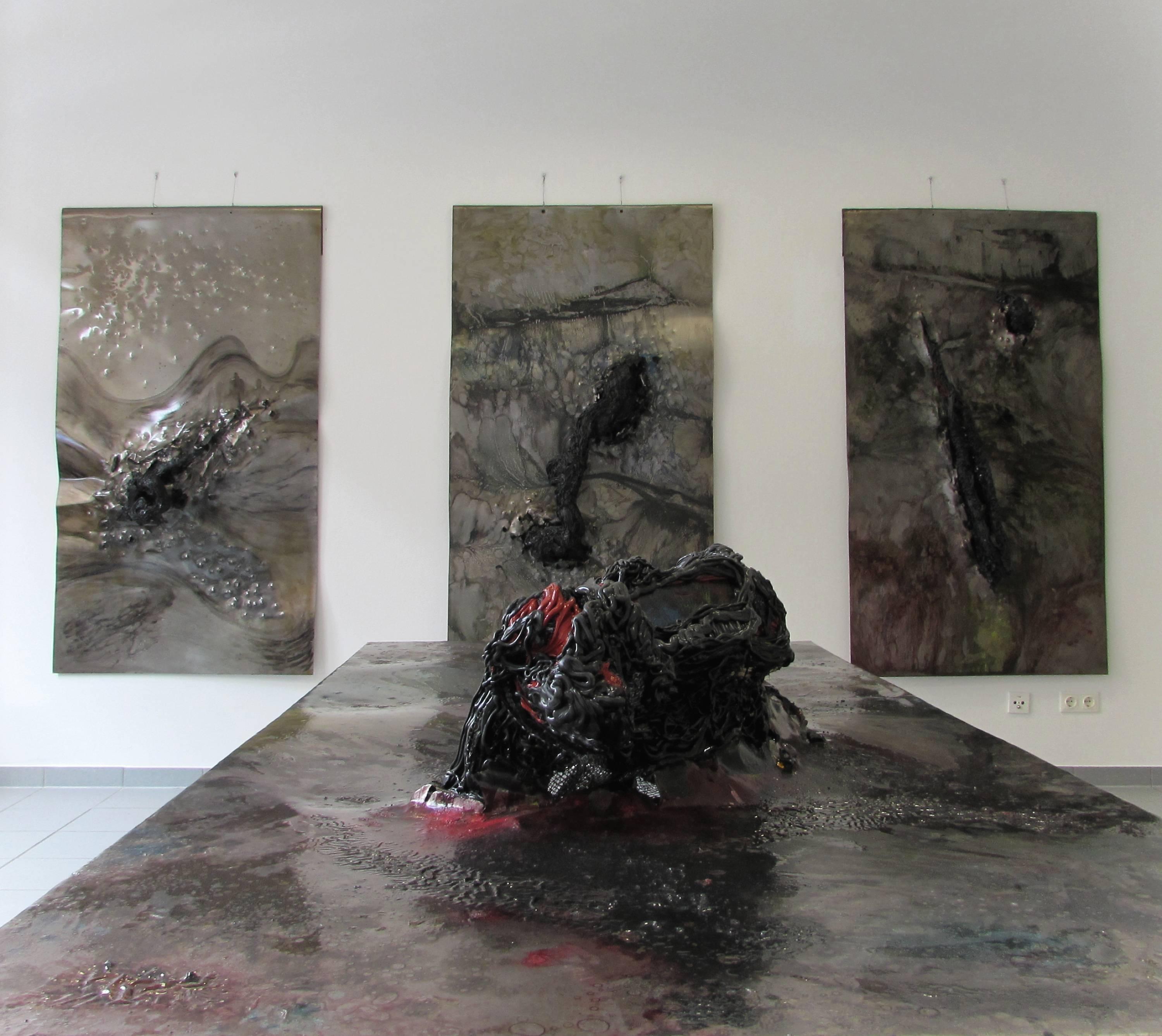 Untitled 06 - 21st Century, Sculpture, Installation Art, Organic, Black, Metal For Sale 2