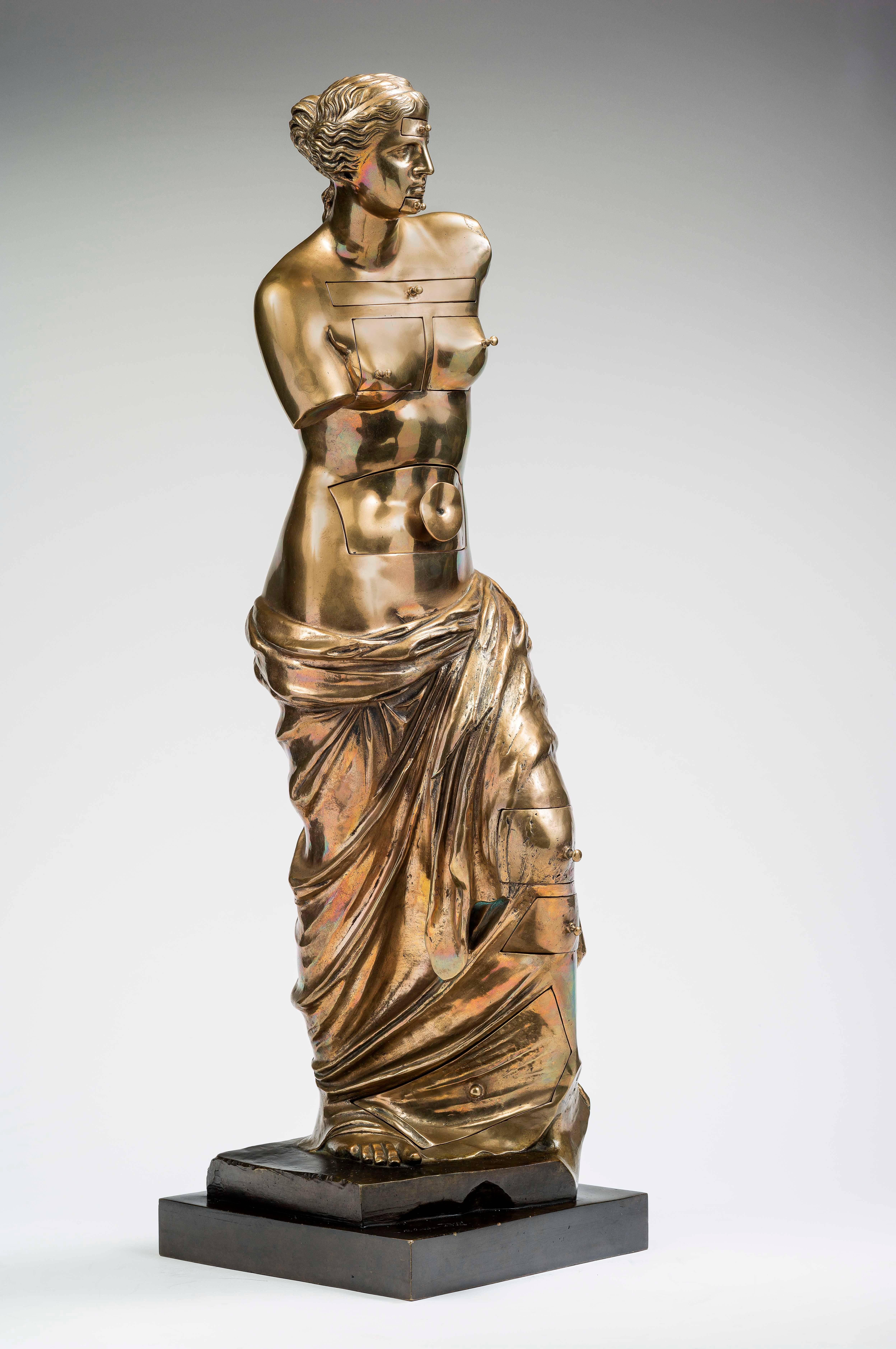 Salvador Dalí Figurative Sculpture - Venus aux Tiroirs