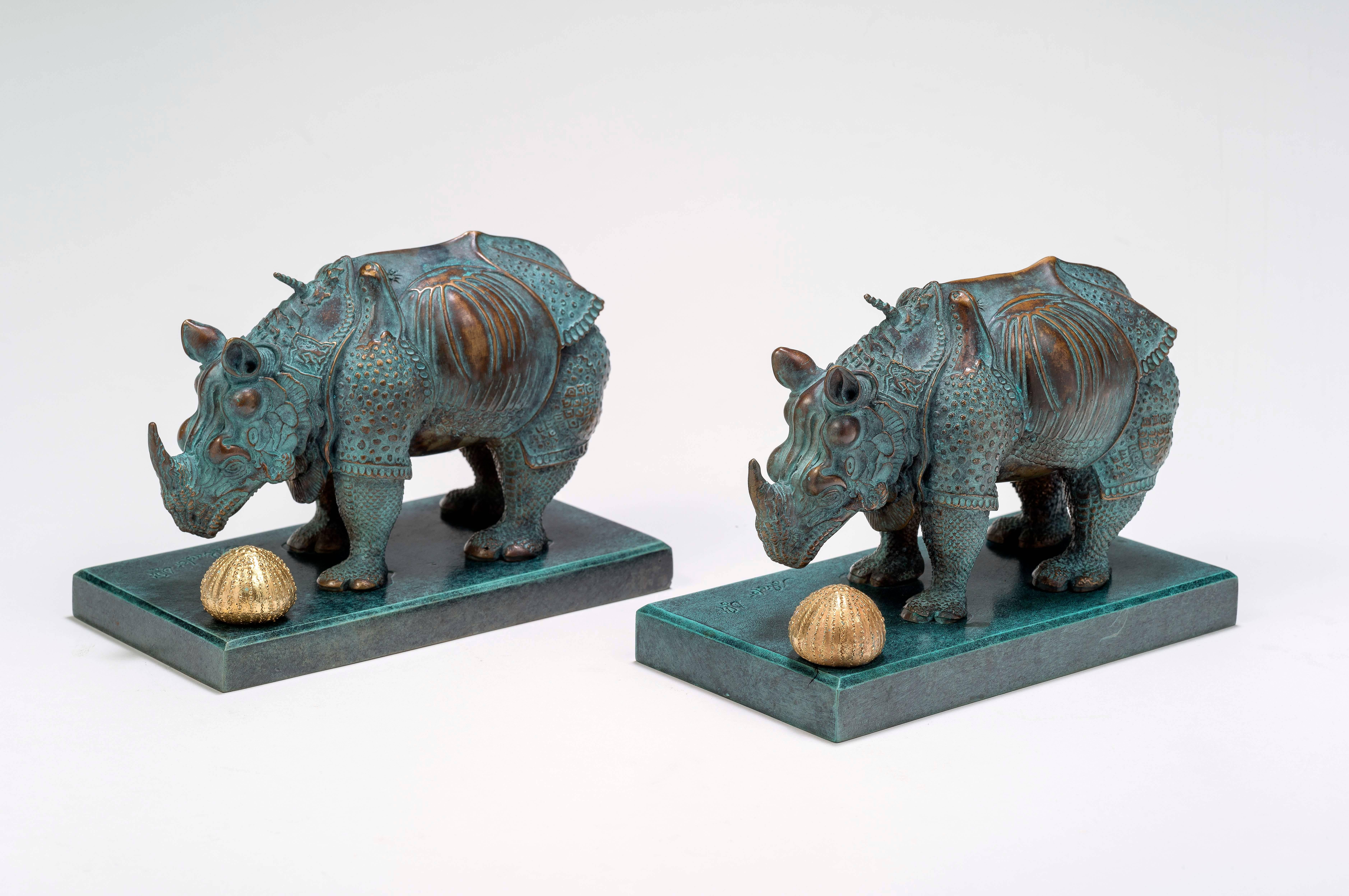Salvador Dalí Figurative Sculpture - Two Rhinoceros (Bookends)