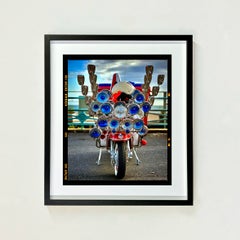 Luces y retrovisores de Lambretta, Brighton - Lámina fotográfica en color con marco pequeño