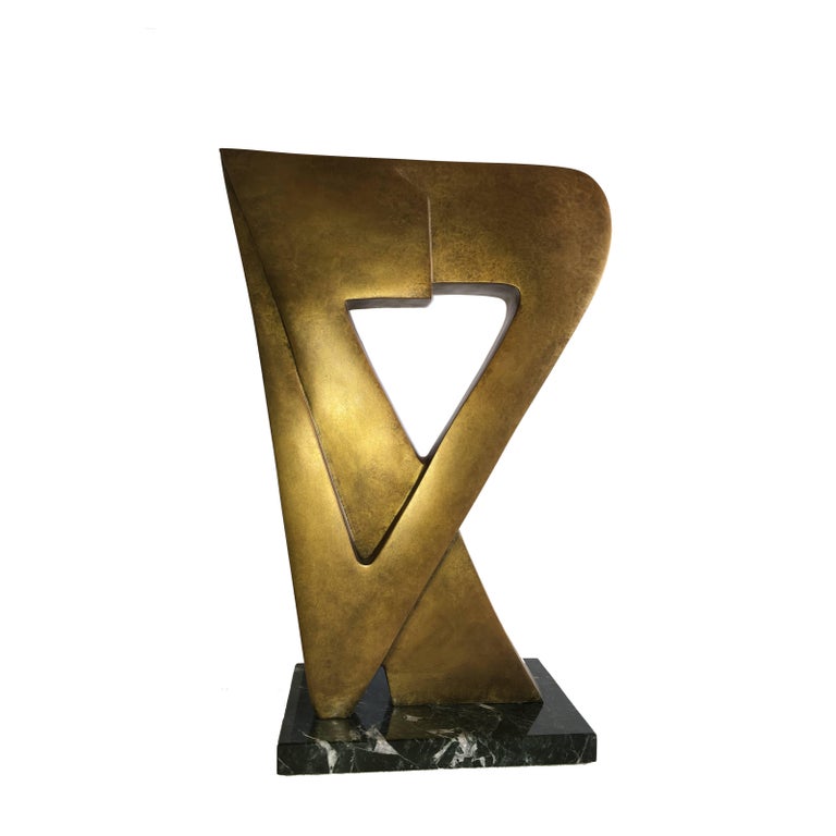 Her Kiss - Sculpture by Catherine Bohrman