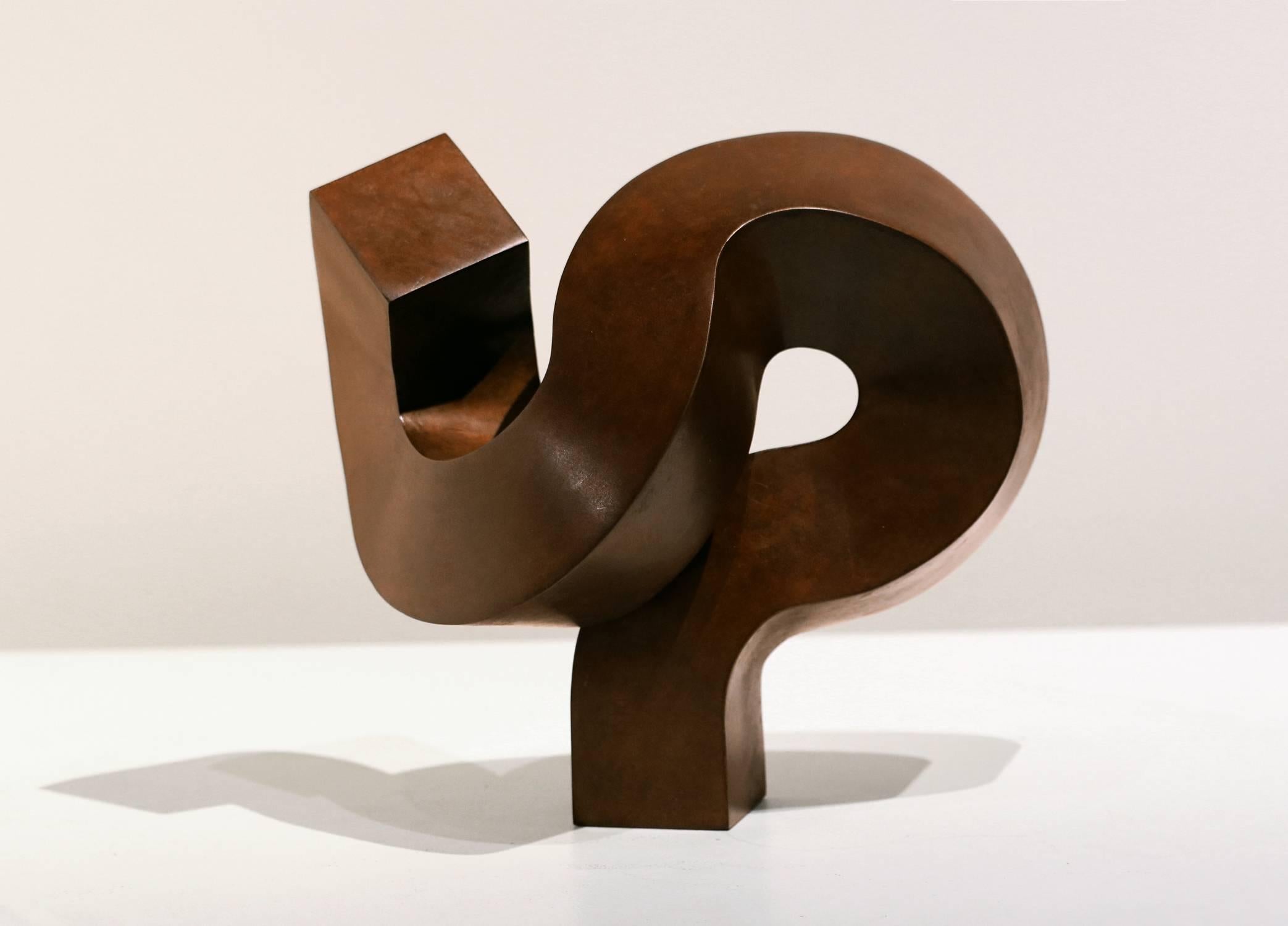 Clement Meadmore Abstract Sculpture - Delaunay's Dilemma