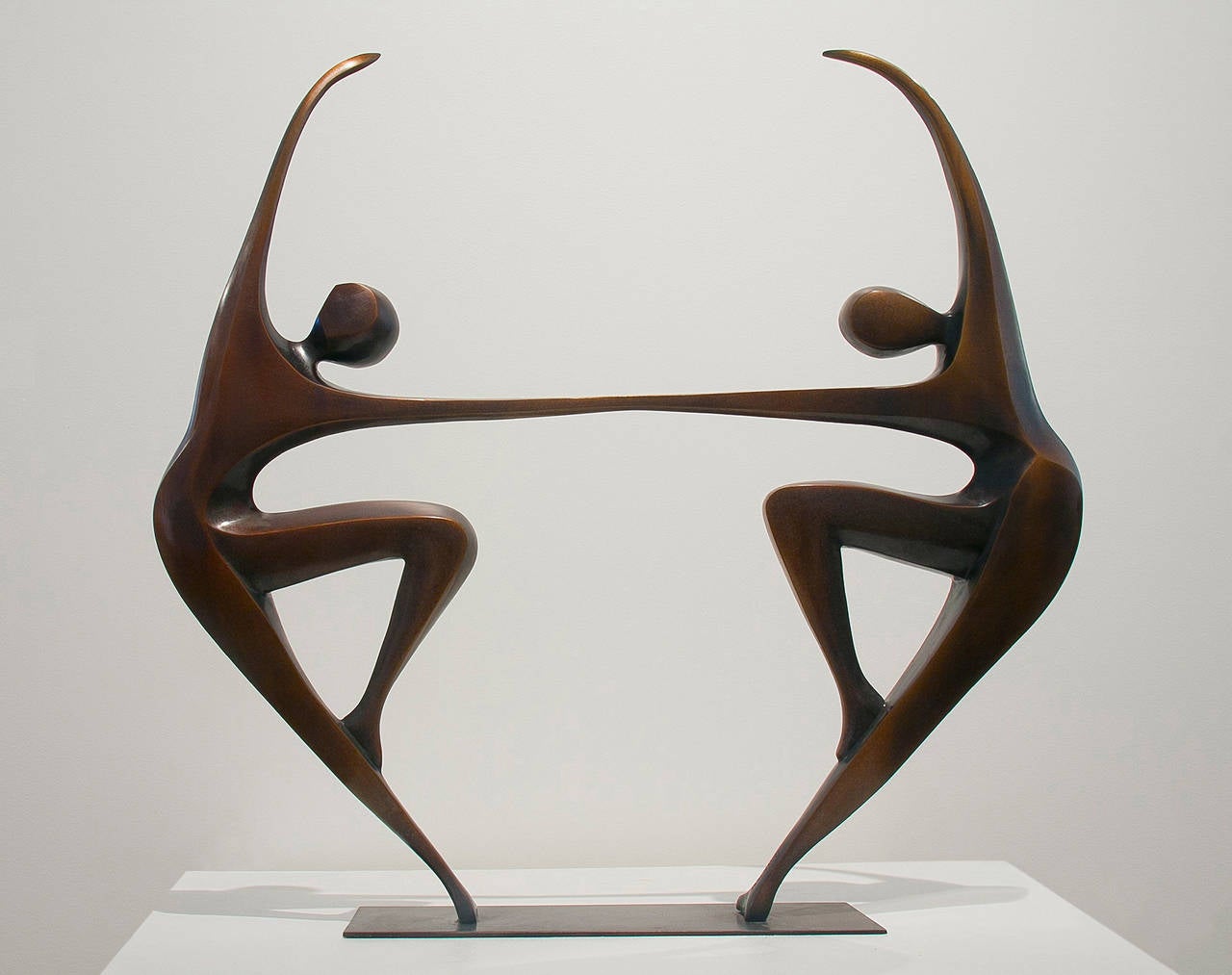 Robert Holmes Figurative Sculpture - Dancers IV