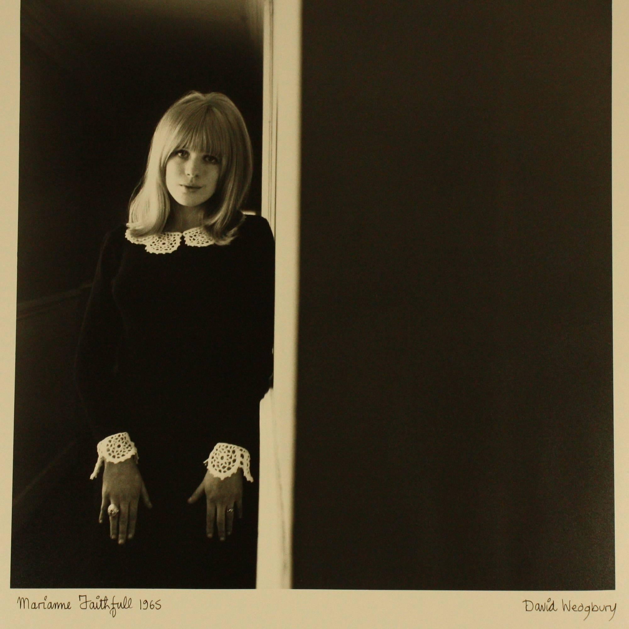 MARIANNE FAITHFULL An Original and Iconic Print signed print by David Wedgbury For Sale 2