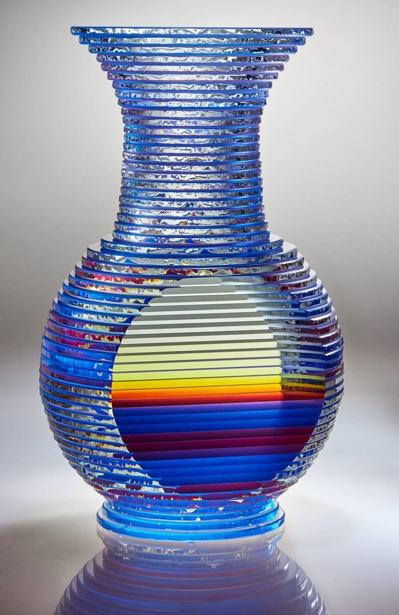 2 Views of Blue / Red Color Motion, Middy Solid Vase Form - Sculpture by Sidney Hutter