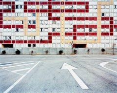 Apartments, Nice, Chris Frazer Smith - Photographie contemporaine, bâtiments, ciel