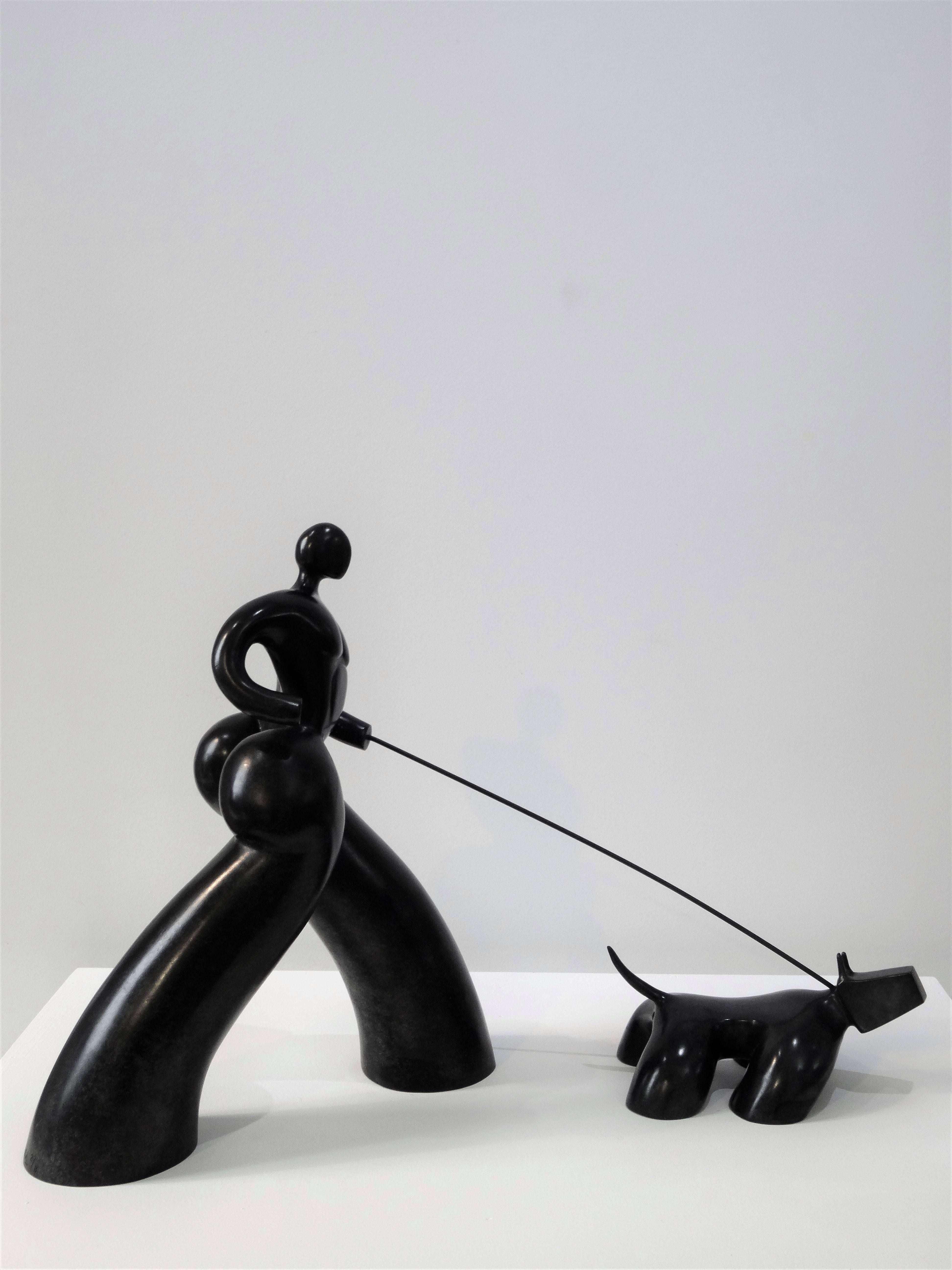 Homme Au Chien - Contemporary Sculpture by Lolek