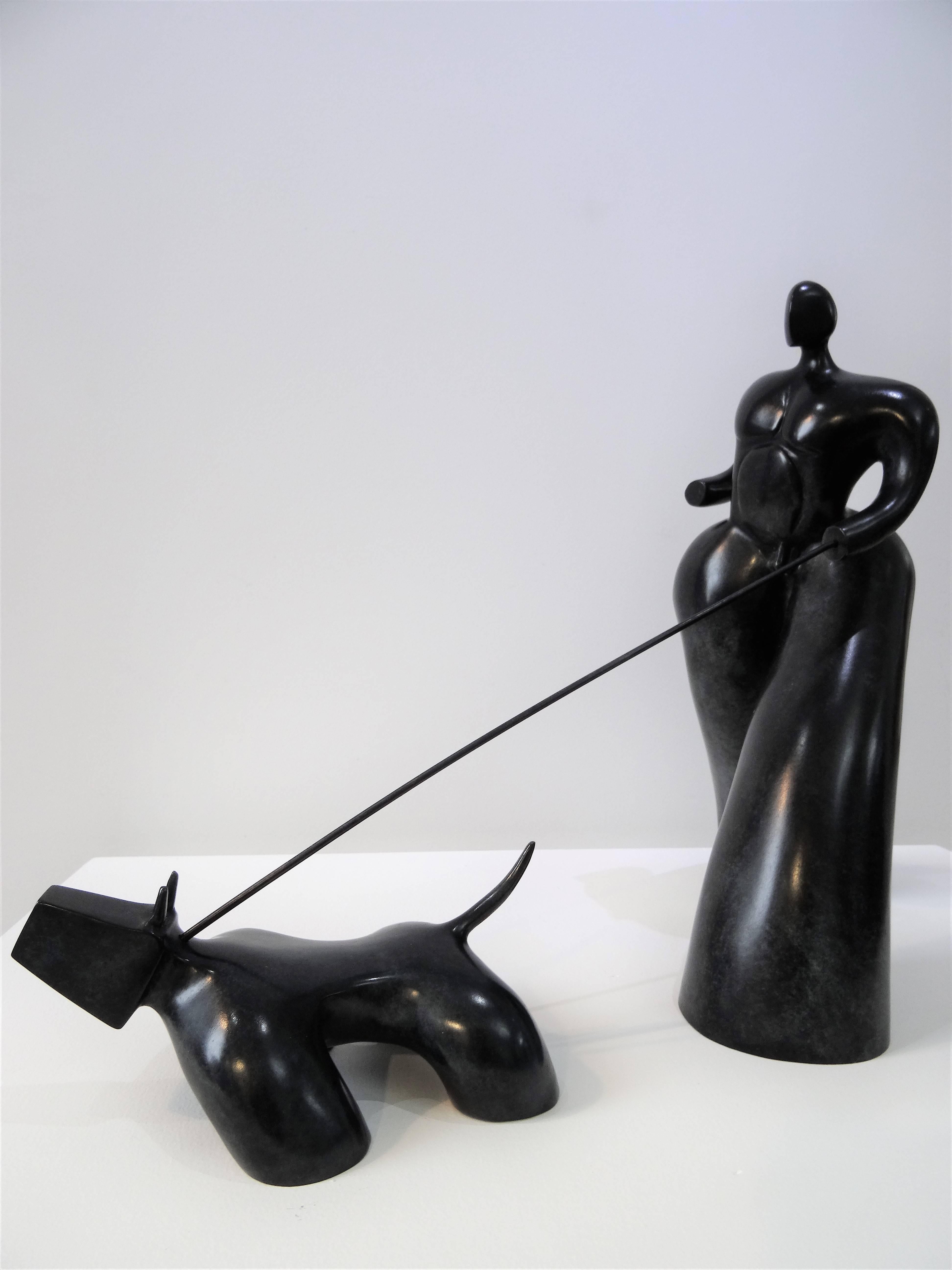 Homme Au Chien - Sculpture by Lolek