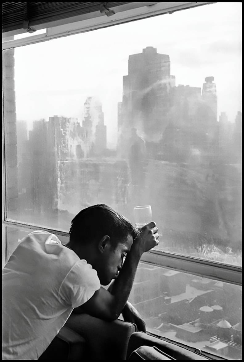 Burt Glinn Black and White Photograph - Sammy Davis Junior, New York, Black and White Celebrity Portrait Photography