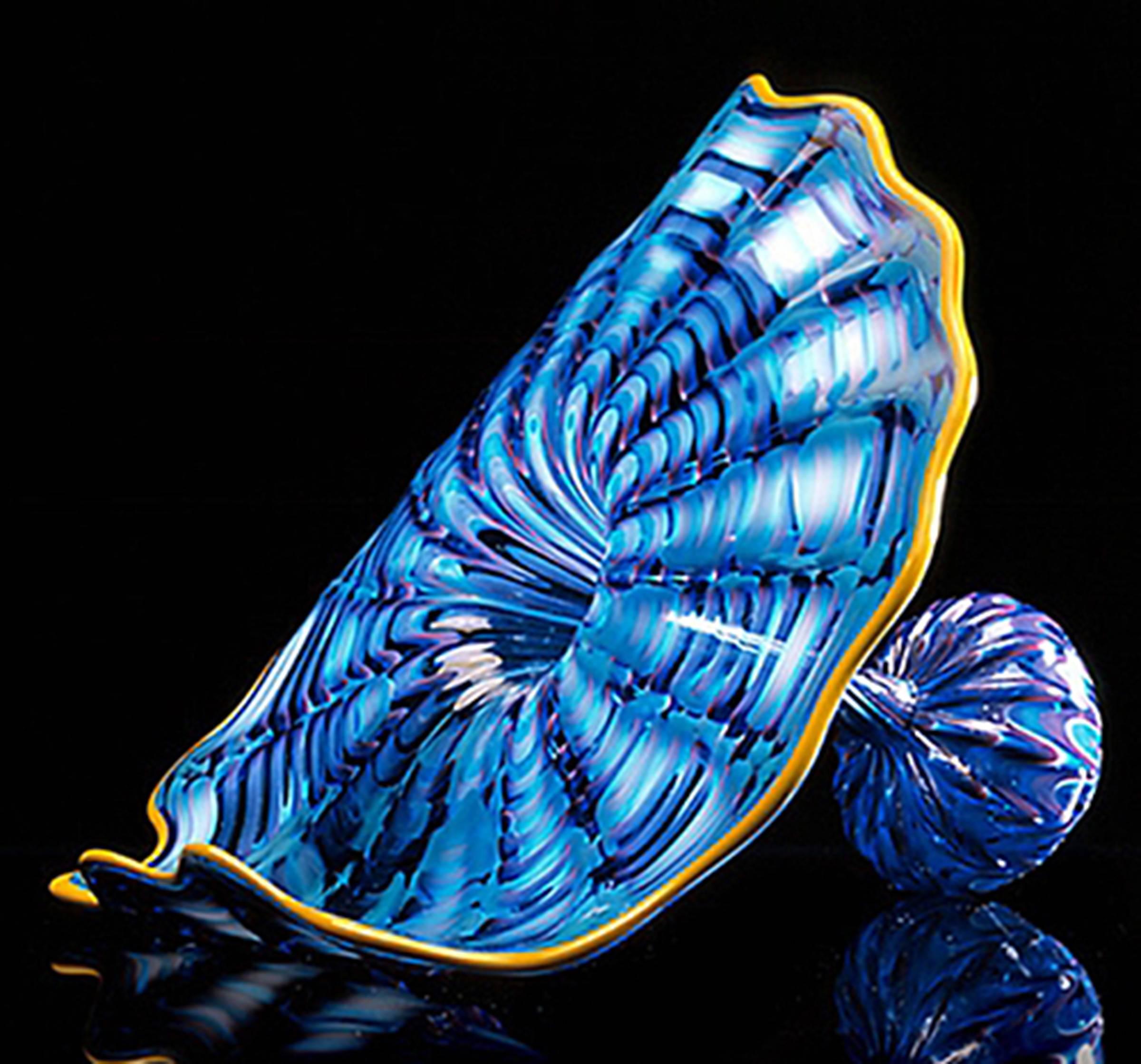 Dale Chihuly Abstract Sculpture – Blauer Paradise Persischer Paradies