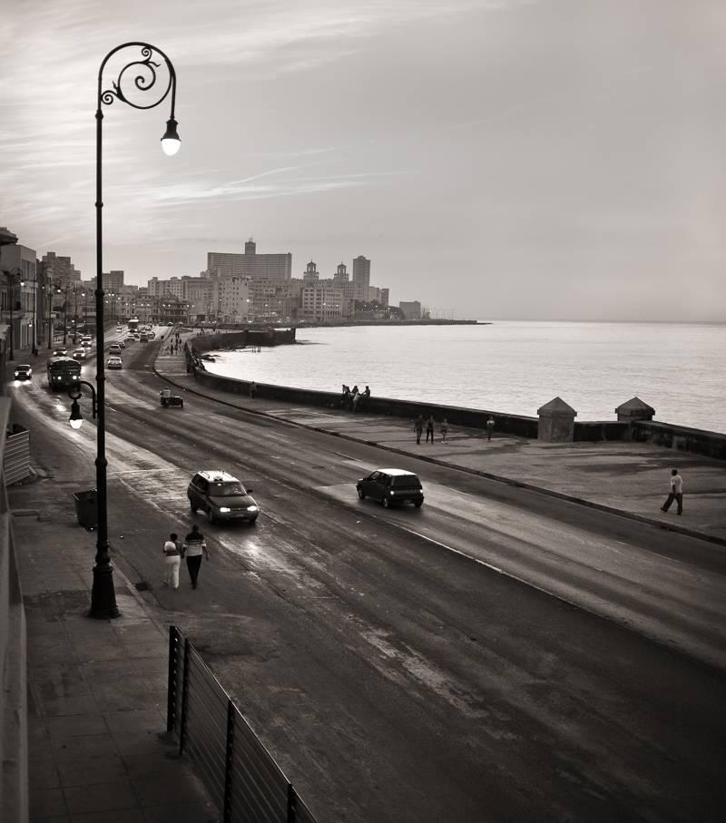 Tony Bonanno Black and White Photograph - CubaStreet Number 14