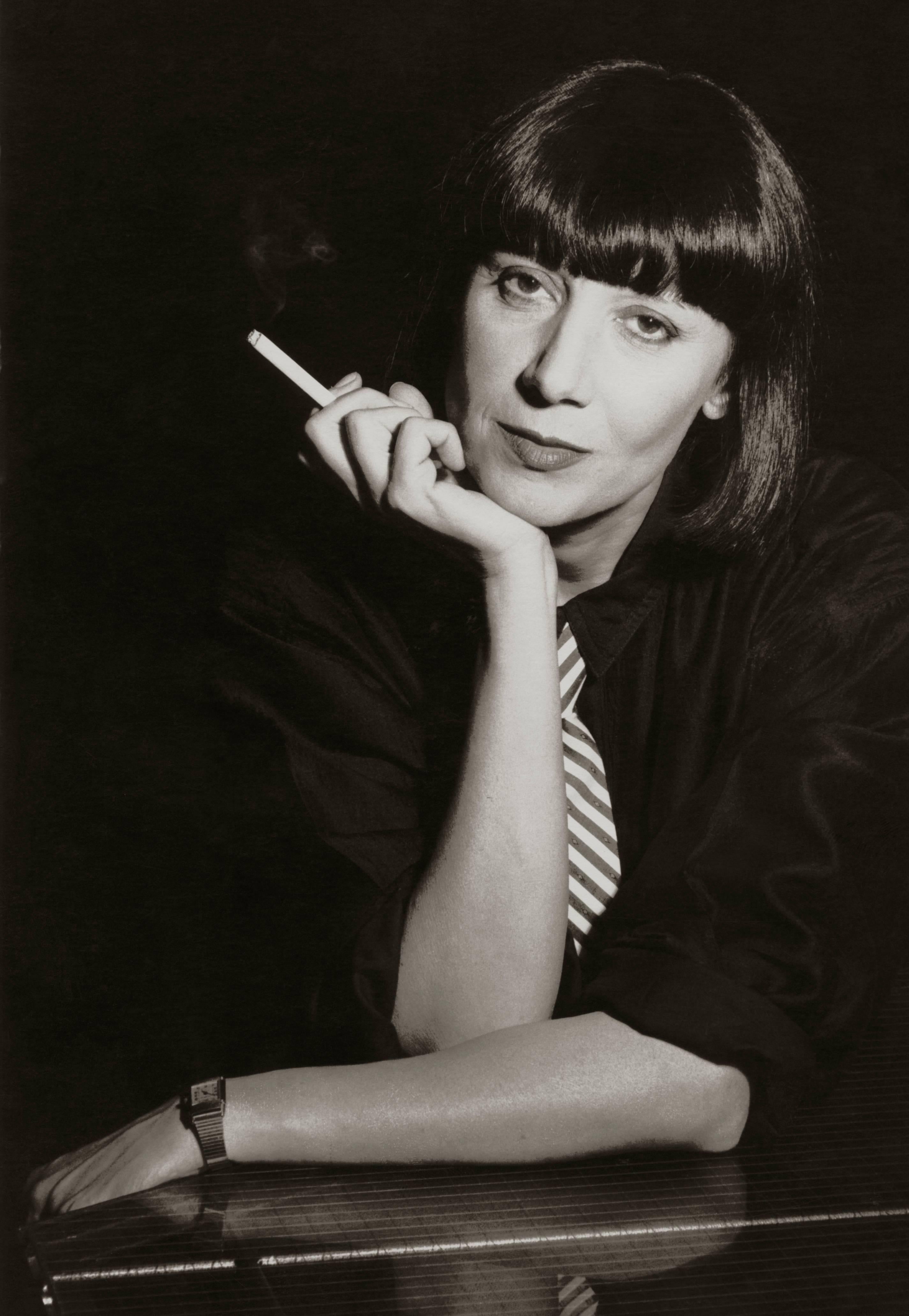 Lucille Khornak Portrait Photograph – Chantal Thomass