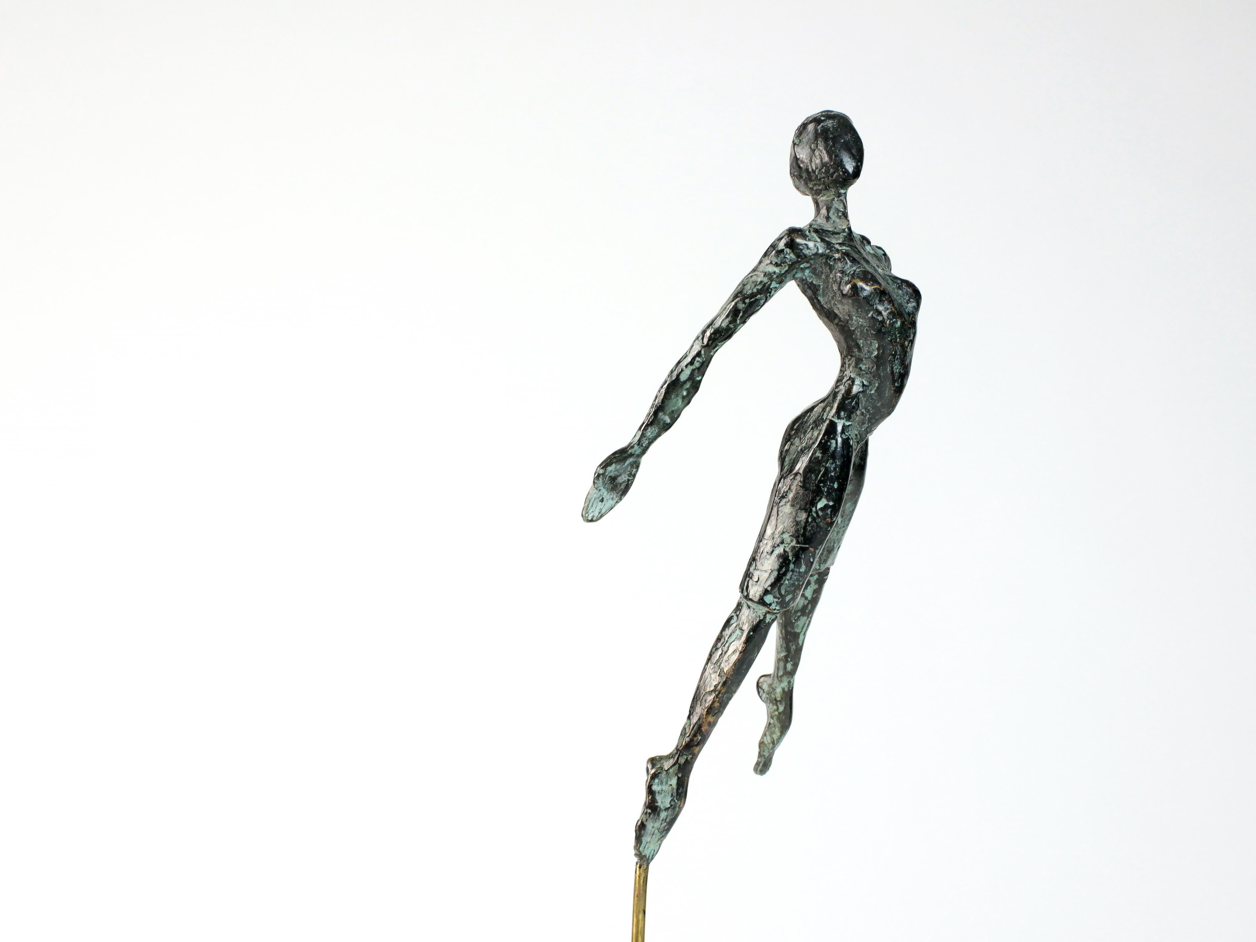 Danseuse Envolée de Yann Guillon - Sculpture en bronze de danseuse, ballet, femme en vente 7
