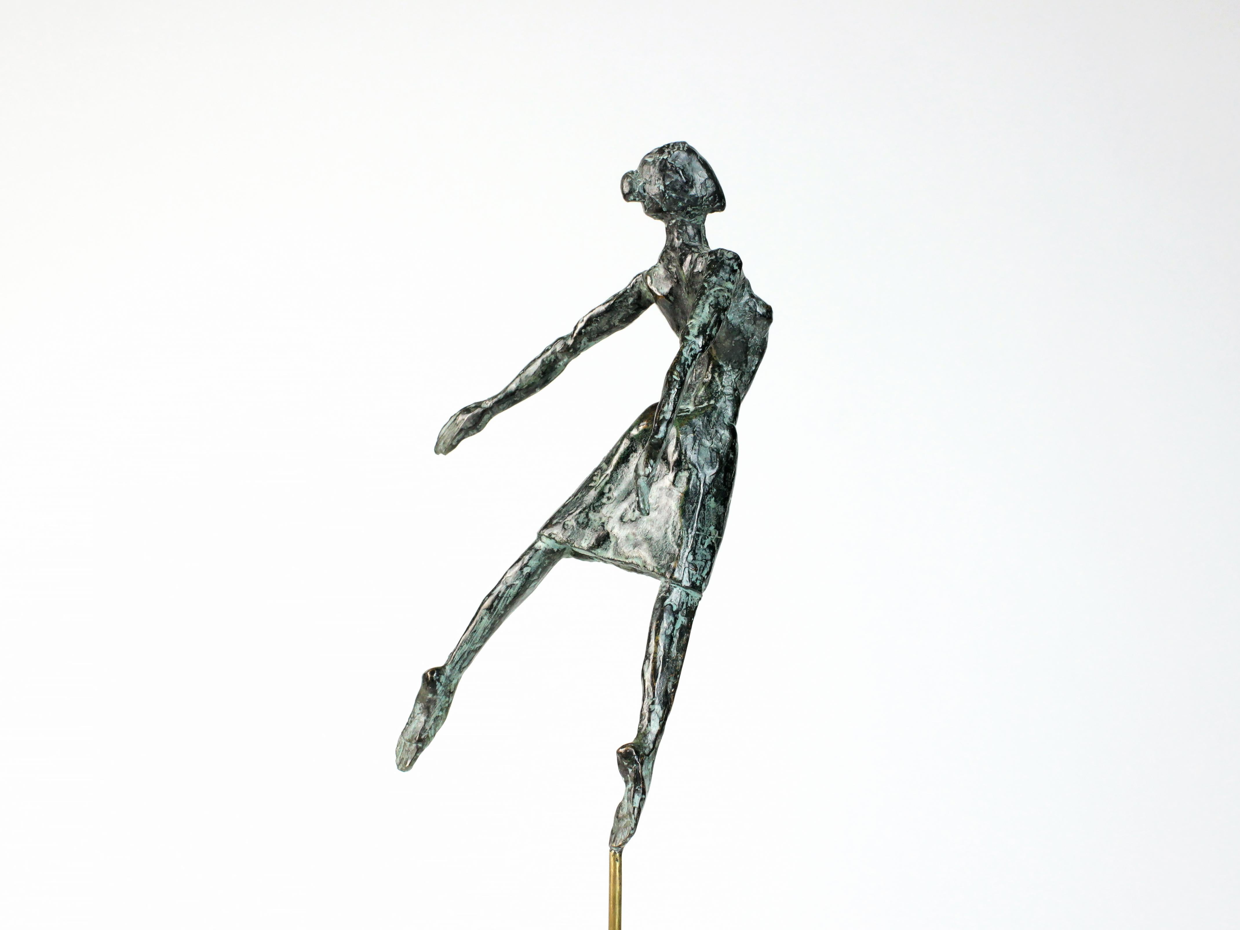 Danseuse Envolée de Yann Guillon - Sculpture en bronze de danseuse, ballet, femme en vente 4