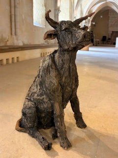 Cow by Cécile Raynal - Animal smoke-fired stoneware sculpture, fable, clay