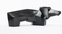 Teckio von Jacques Owczarek – Tier-Bronzeskulptur eines Hundes, Hirsch, Schwarz