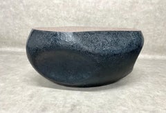 Pebble #2 by Frédérique Domergue - Limited-edition, sculpture & table
