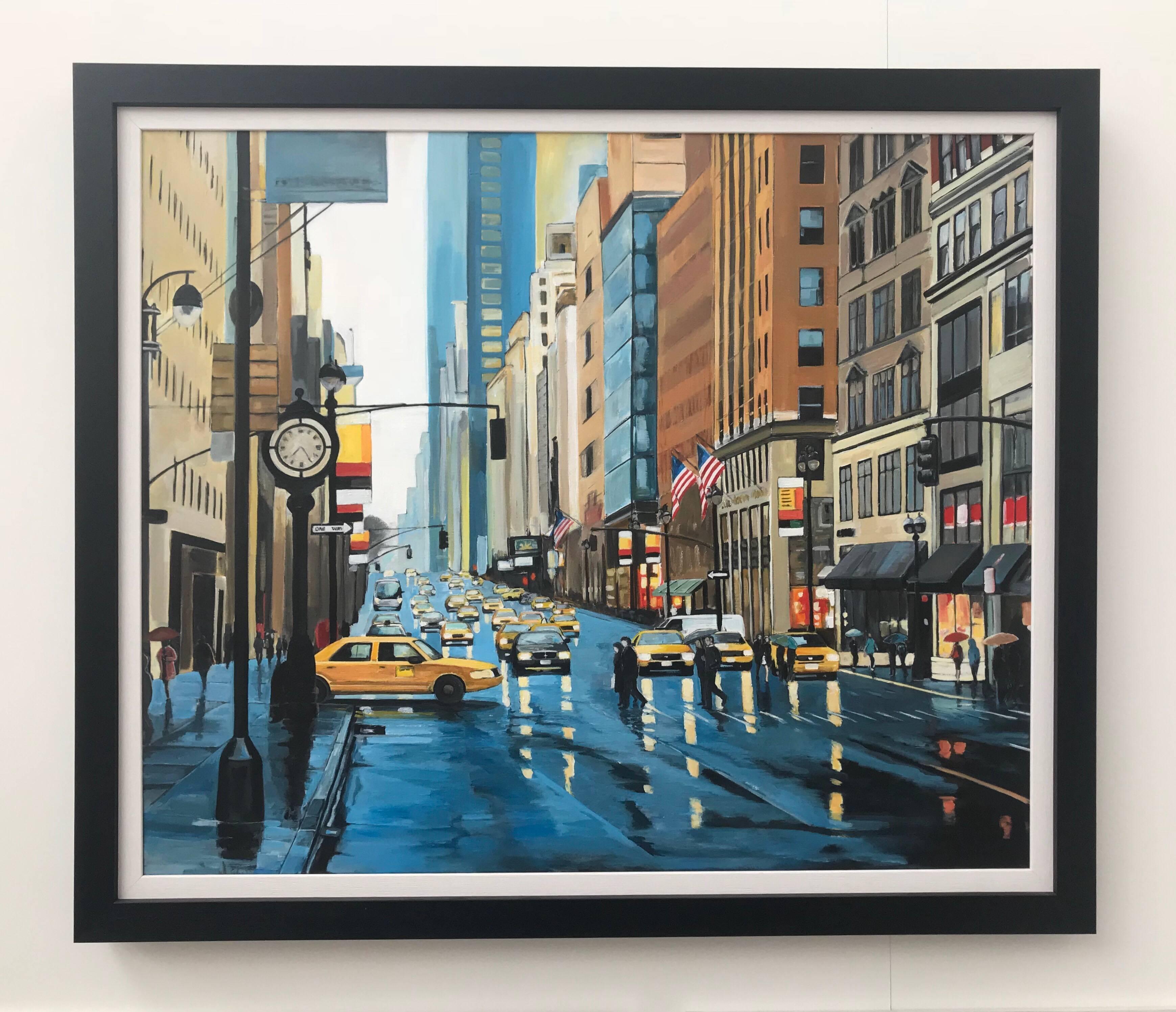 Peinture de pluie de la rue de Manhattan à New York par l'artiste britannique de paysage urbain:: Royaume-Uni - Contemporain Painting par Angela Wakefield