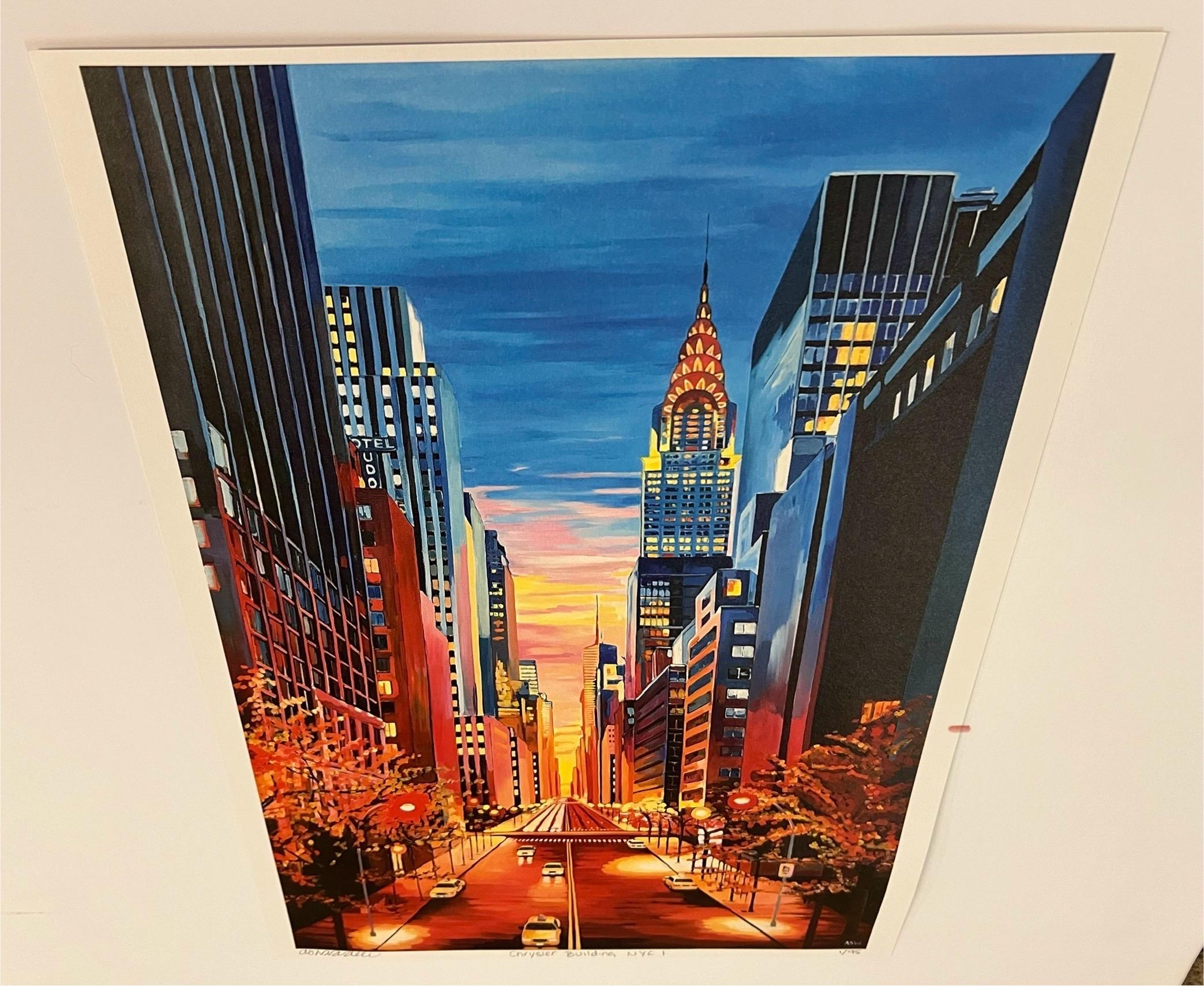 Druck in limitierter Auflage des Chrysler Building New York City NYC des britischen Künstlers (Realismus), Print, von Angela Wakefield