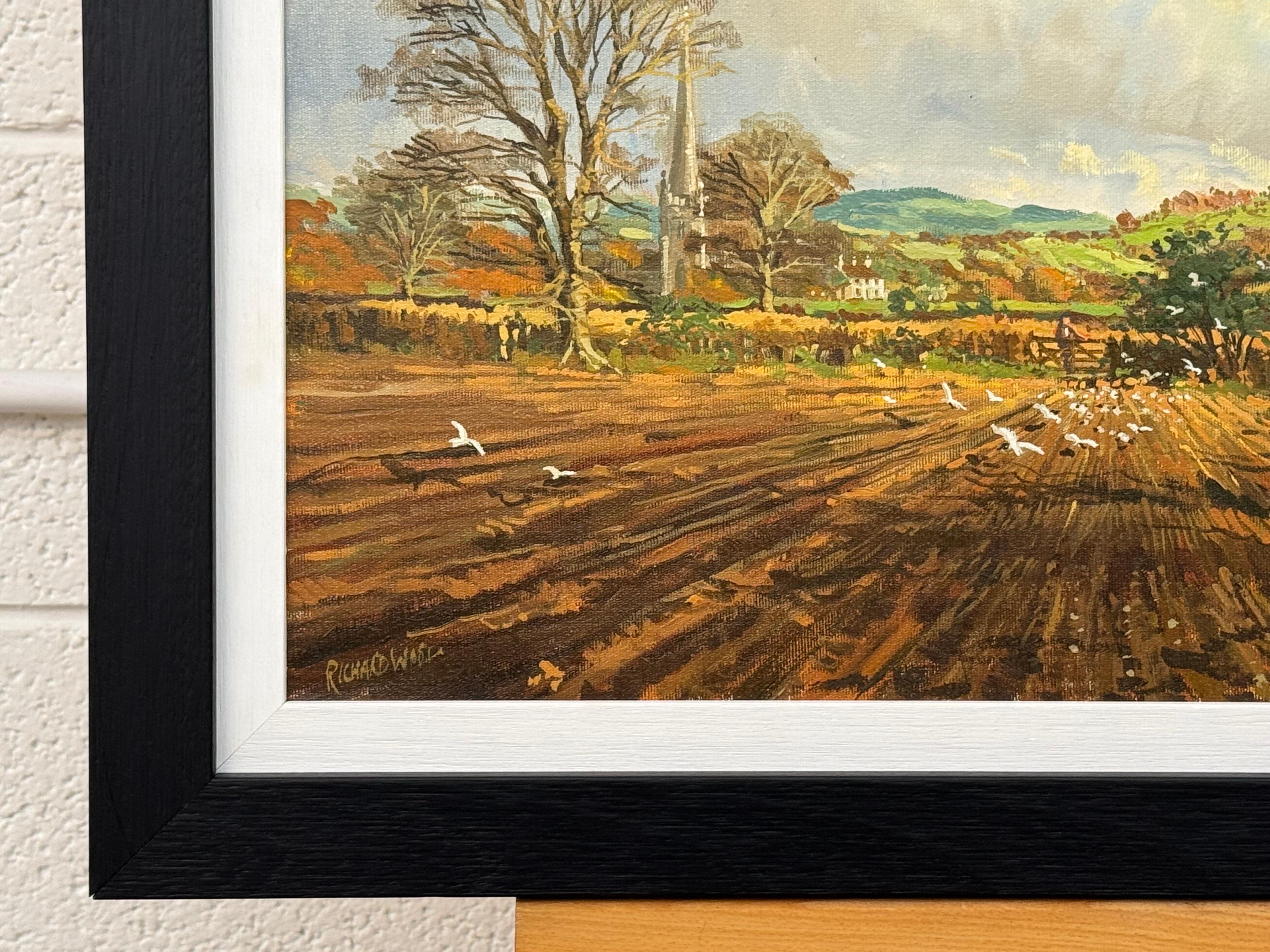 Paisaje invernal con gaviotas en campos arados de la campiña inglesa en venta 5
