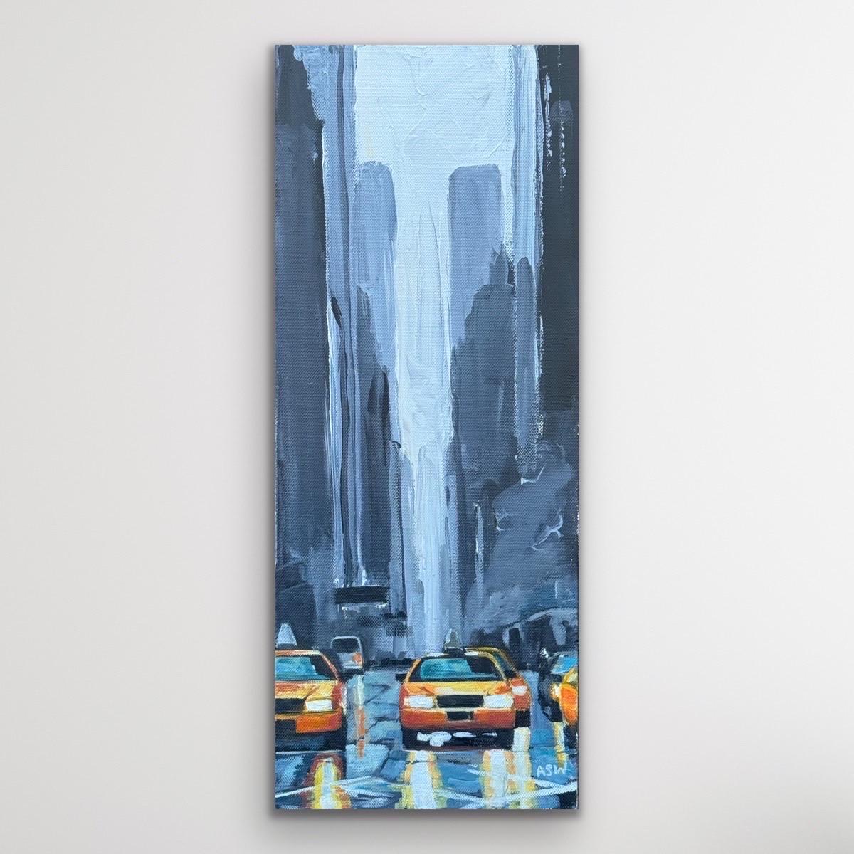 Taxi jaune classique des années 1990 la nuit et gratte-ciel gris dans la rue de New York City en vente 11