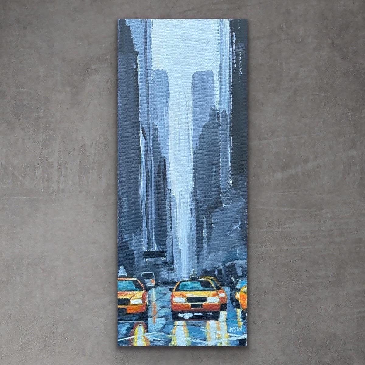 Taxi jaune classique des années 1990 la nuit et gratte-ciel gris dans la rue de New York City en vente 12