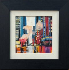 Miniaturkunst von Figuren, die bei Radio City New York mit Rauchwolken die Straße überqueren
