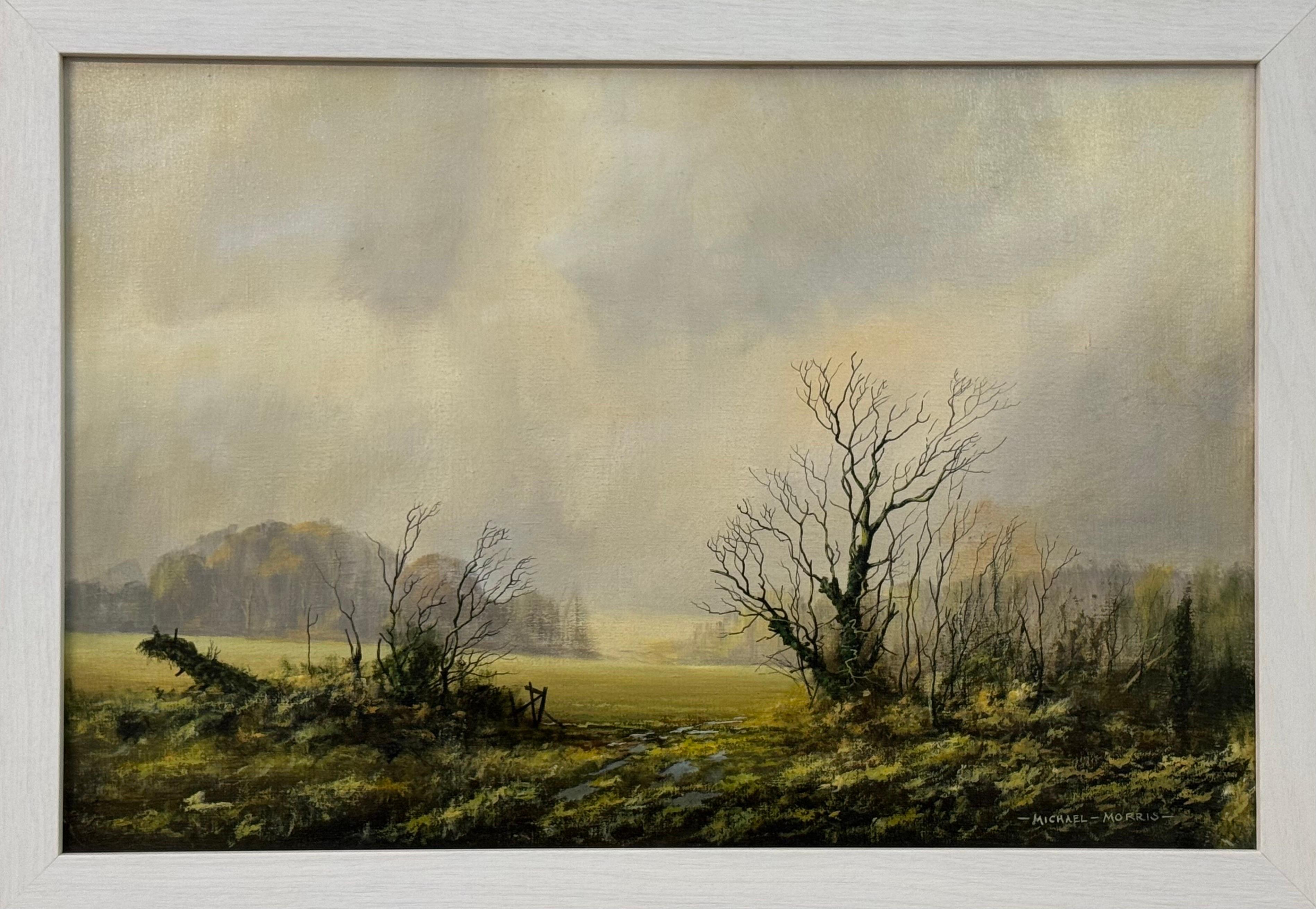 Winterfeld auf übergegossenem Bauernland in der englischen Landschaft des britischen Künstlers