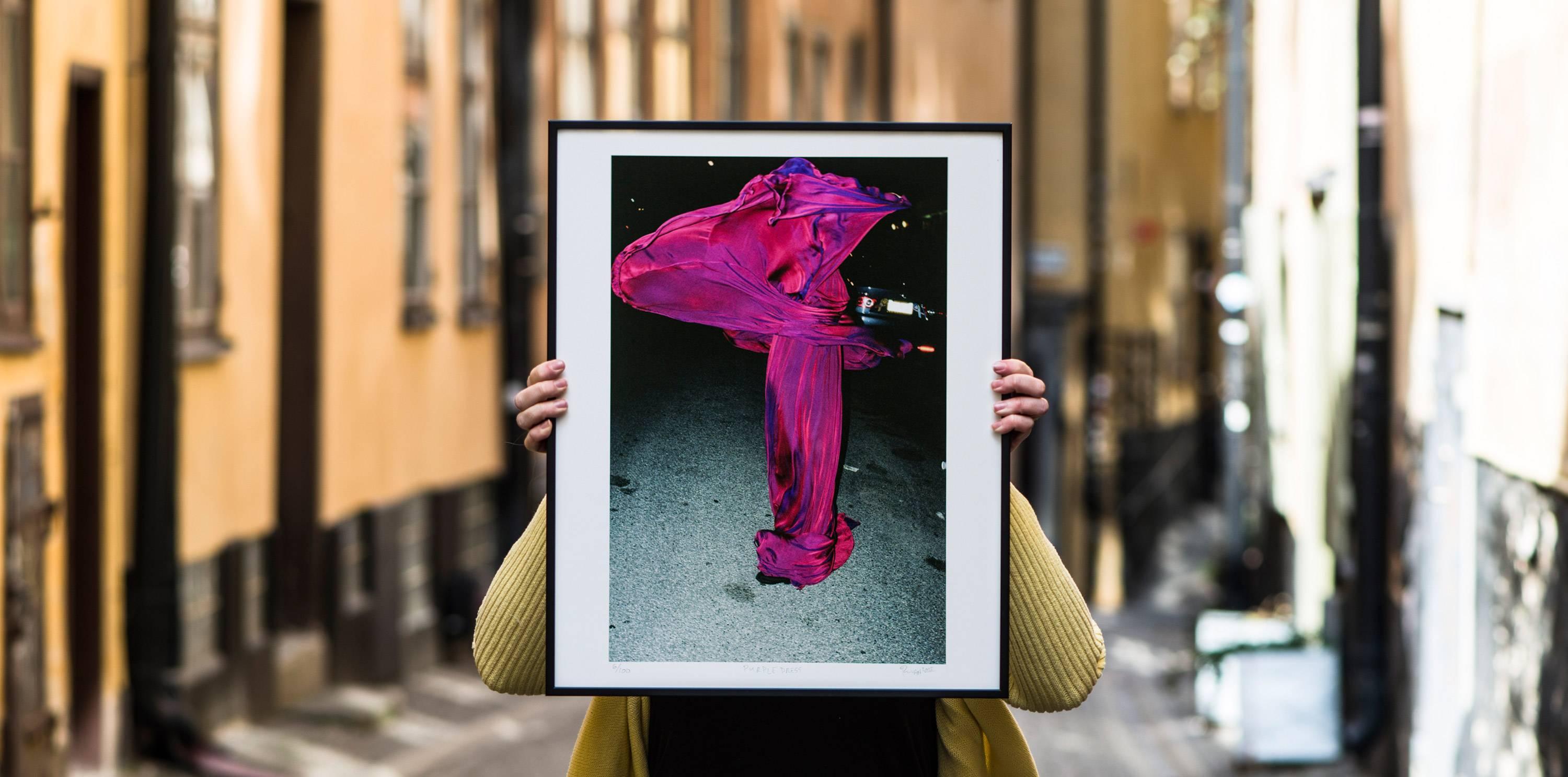 Ruvan Wijesooriya Color Photograph - Purple Dress