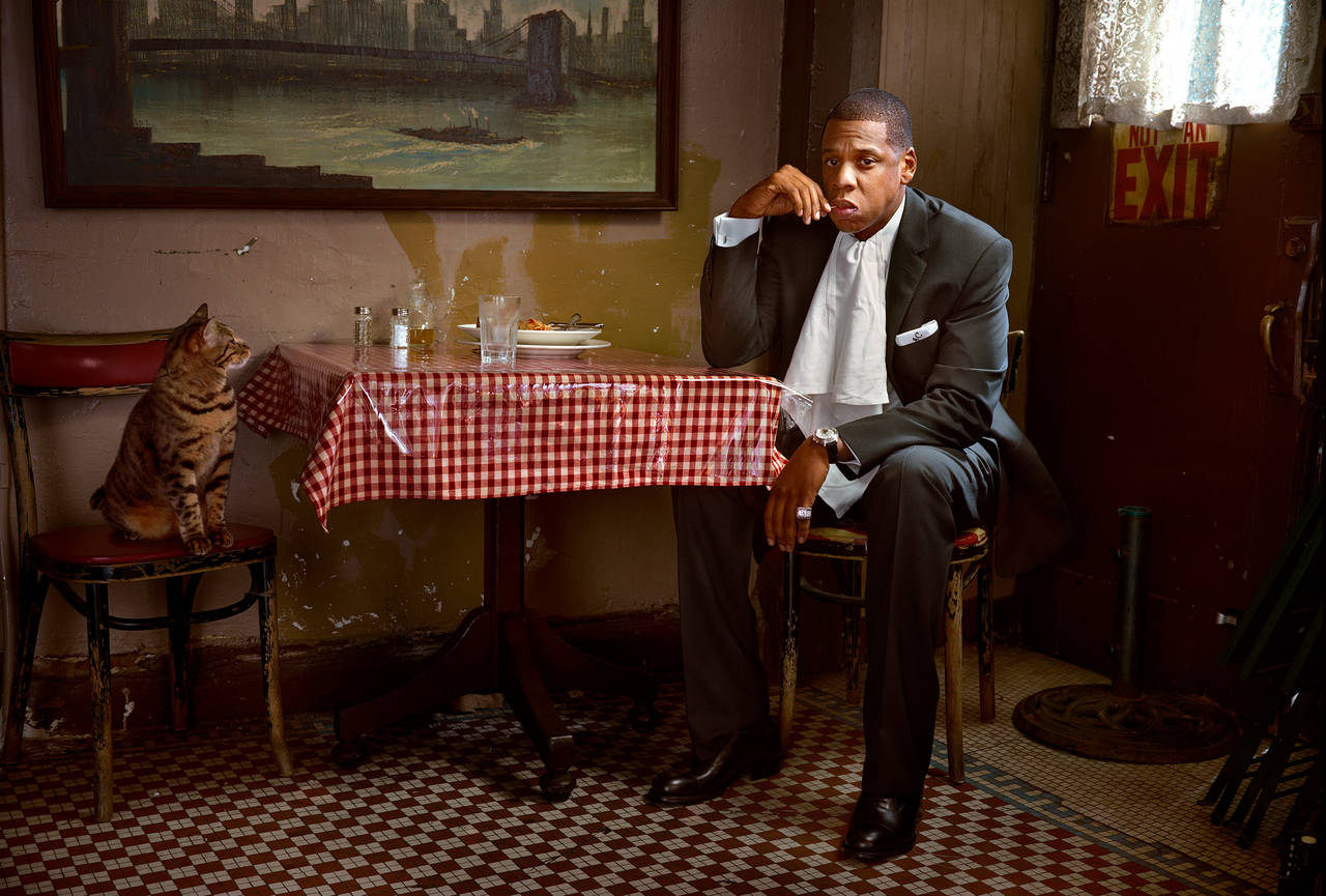 Martin Schoeller Portrait Photograph – Jay-Z mit Katze, New York, NY