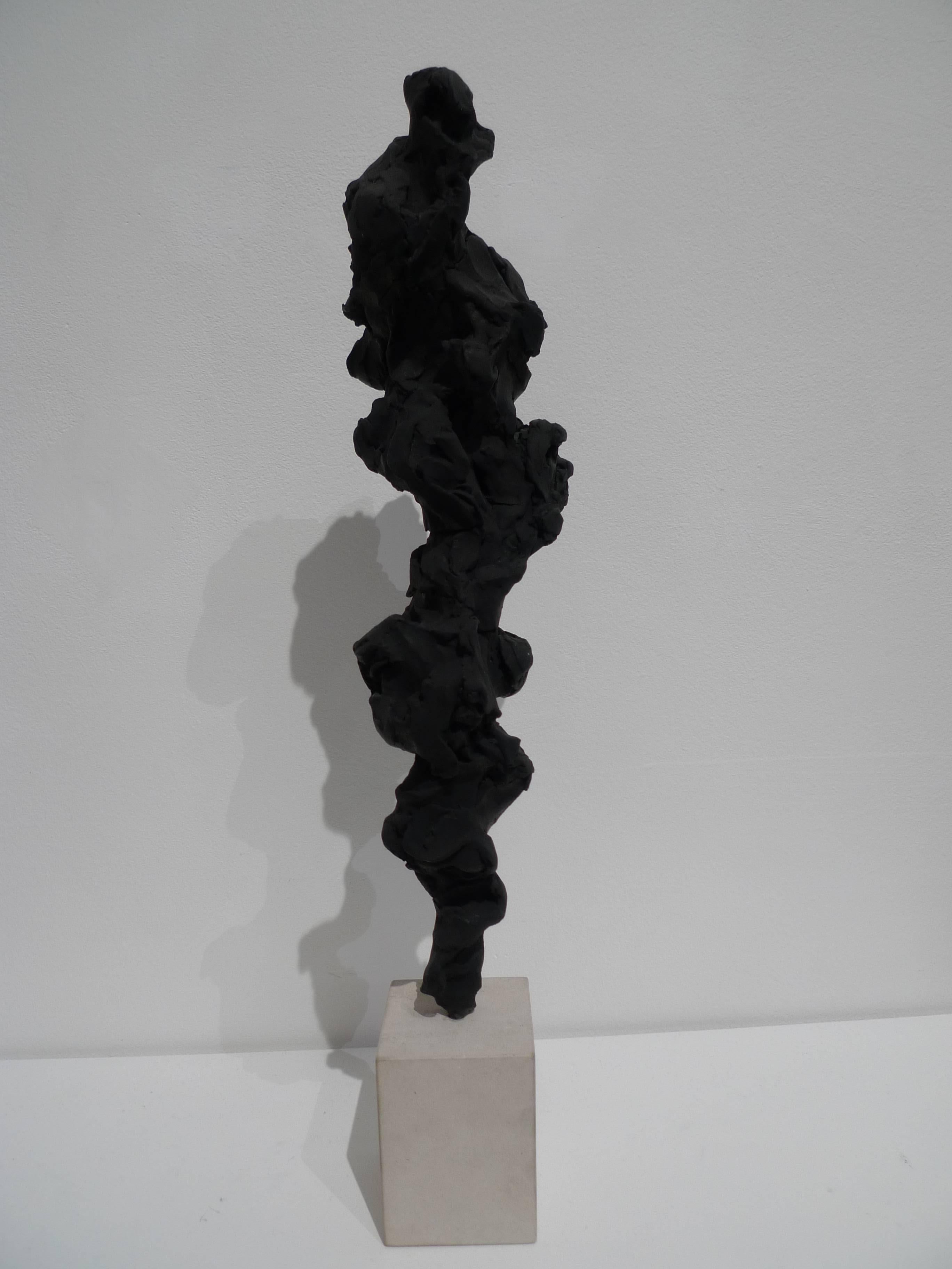 Black Totem no. 2 - Contemporary, painted bronze and Portland stone (Schwarz), Abstract Sculpture, von Guy Haddon Grant