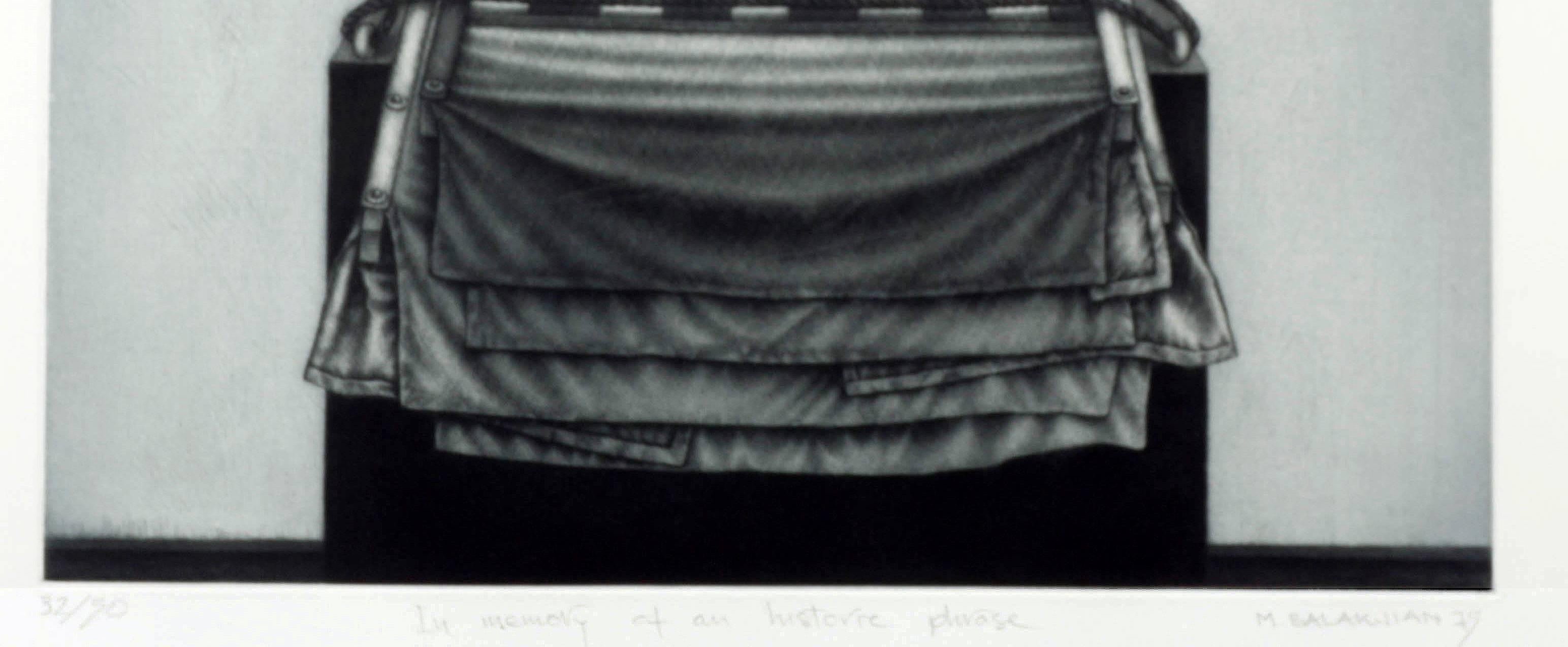 En memoria de una frase histórica - Still-Life Print Gris de Marc Balakjian