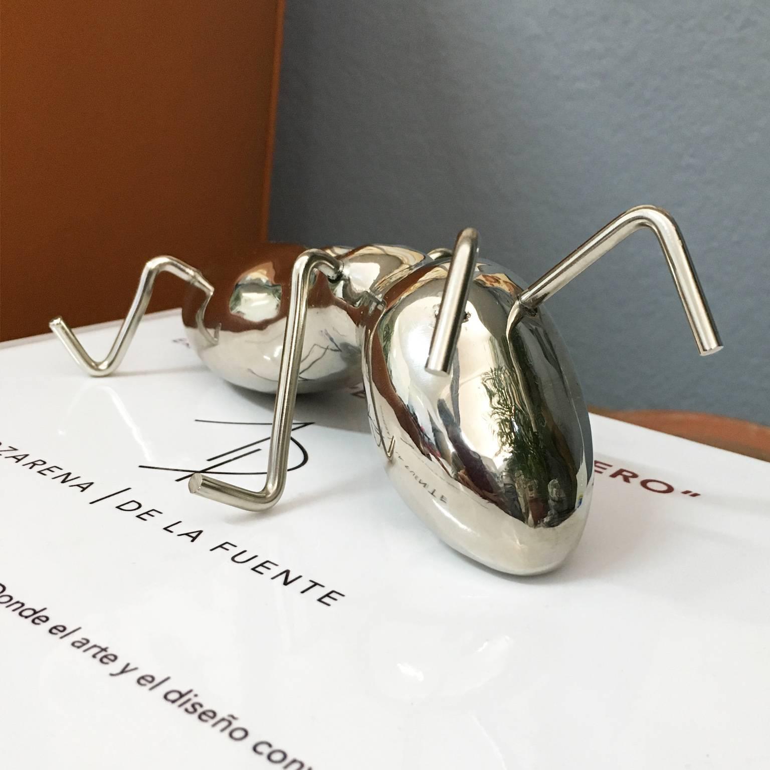 Curiosas / Curious Ones - Modern Sculpture by Arozarena De La Fuente