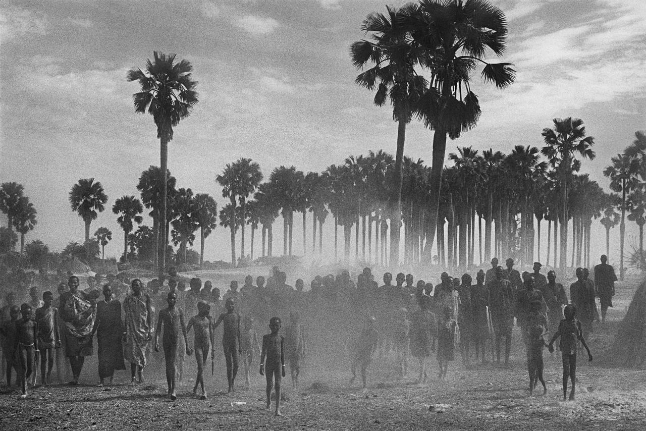 Maper Payem Area, Rumbek District, South Sudan, 2001
Sebastião Salgado
Stamped with photographer's copyright blind stamp
Signed, inscribed on reverse
Silver gelatin print
16 x 20 inches

Undertaking projects of vast temporal and geographic scope,