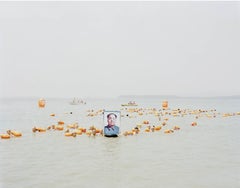 People Crossing the Yellow River with a Photo of Mao Zedong, Henan