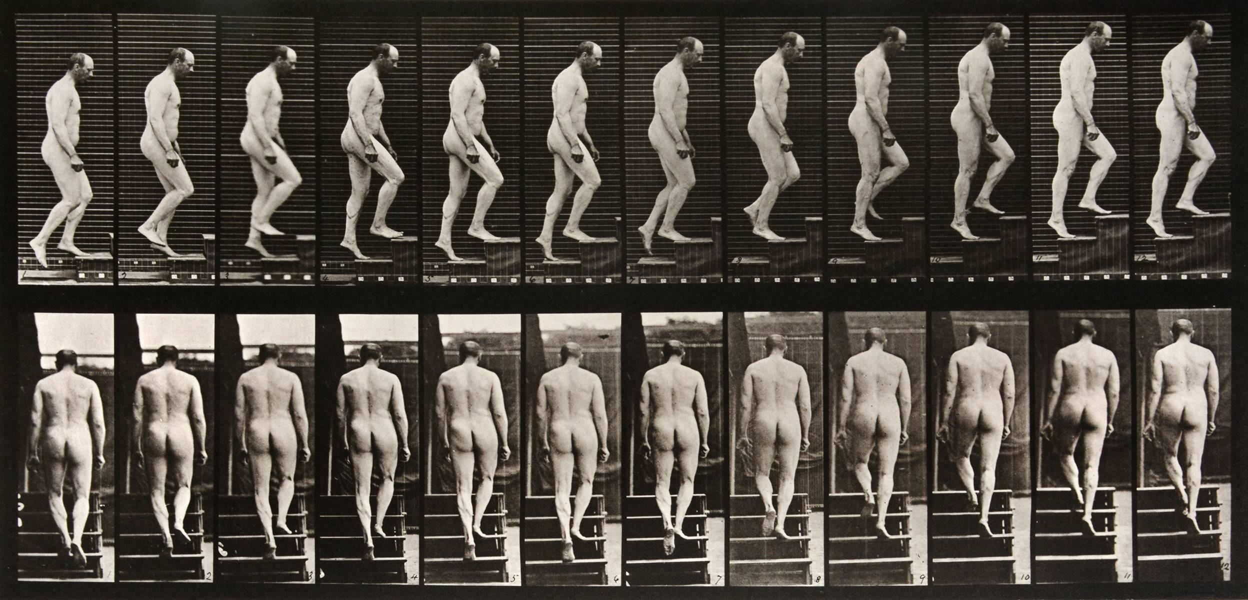 Black and White Photograph Eadweard Muybridge - Animal Locomotion : Assiette 89 (Nude Man Ascending Staircase), 1887 - Muybridge