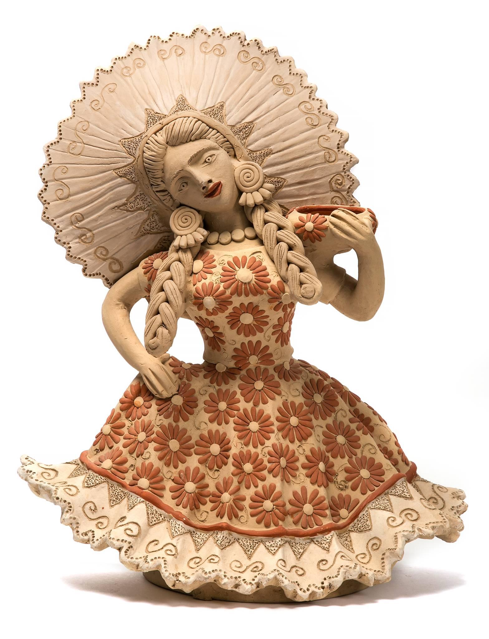 Enedina Vasquez Cruz Figurative Sculpture - Muñeca Tehuana / Ceramics Mexican Folk Art Clay
