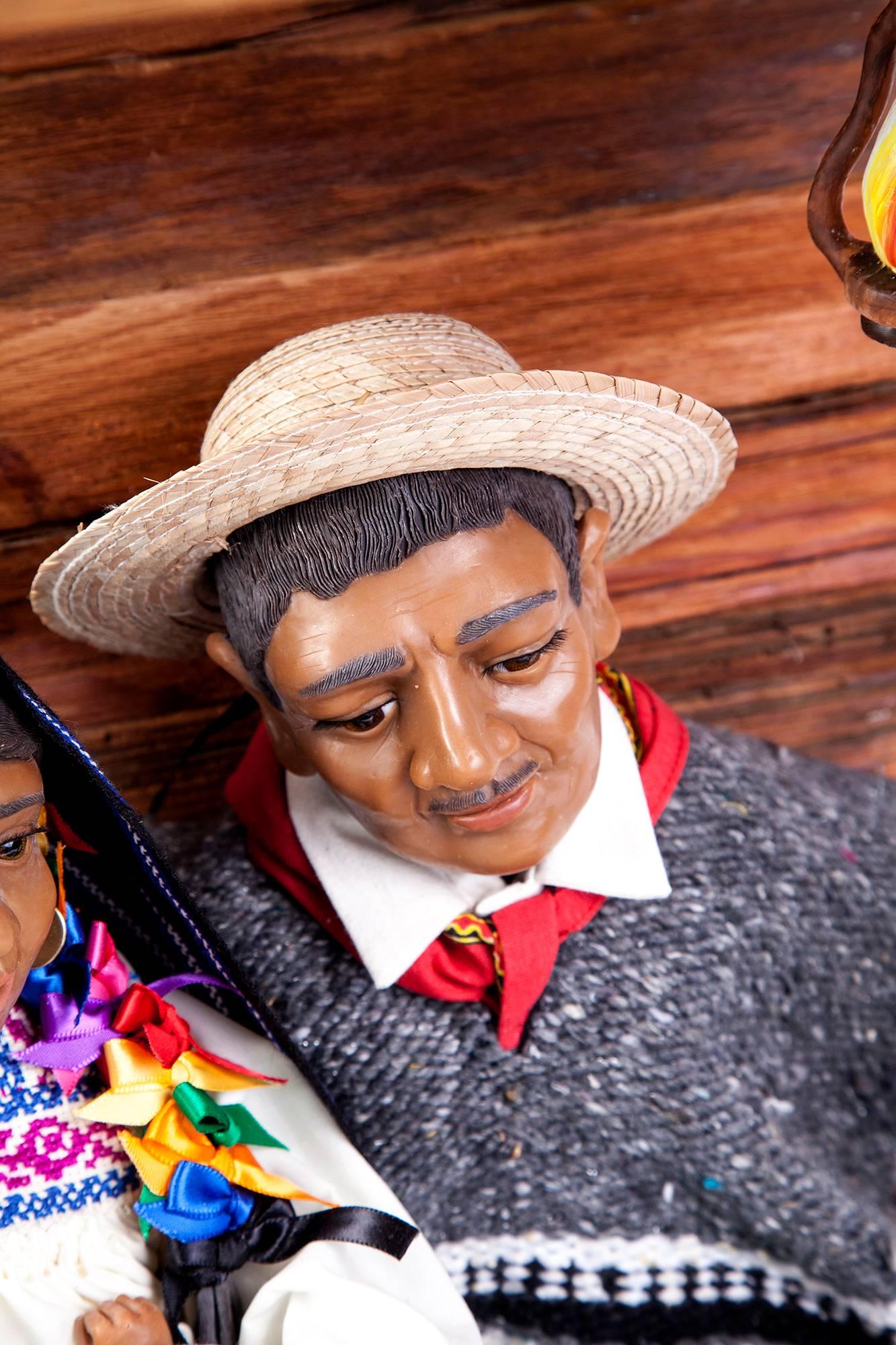 24'' Familia Purepecha/Wachs-Skulptur, mexikanische Volkskunst im Angebot 4