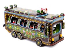 Vintage 23'' El Autobus / Wood carving Lacquer Mexican Folk Art