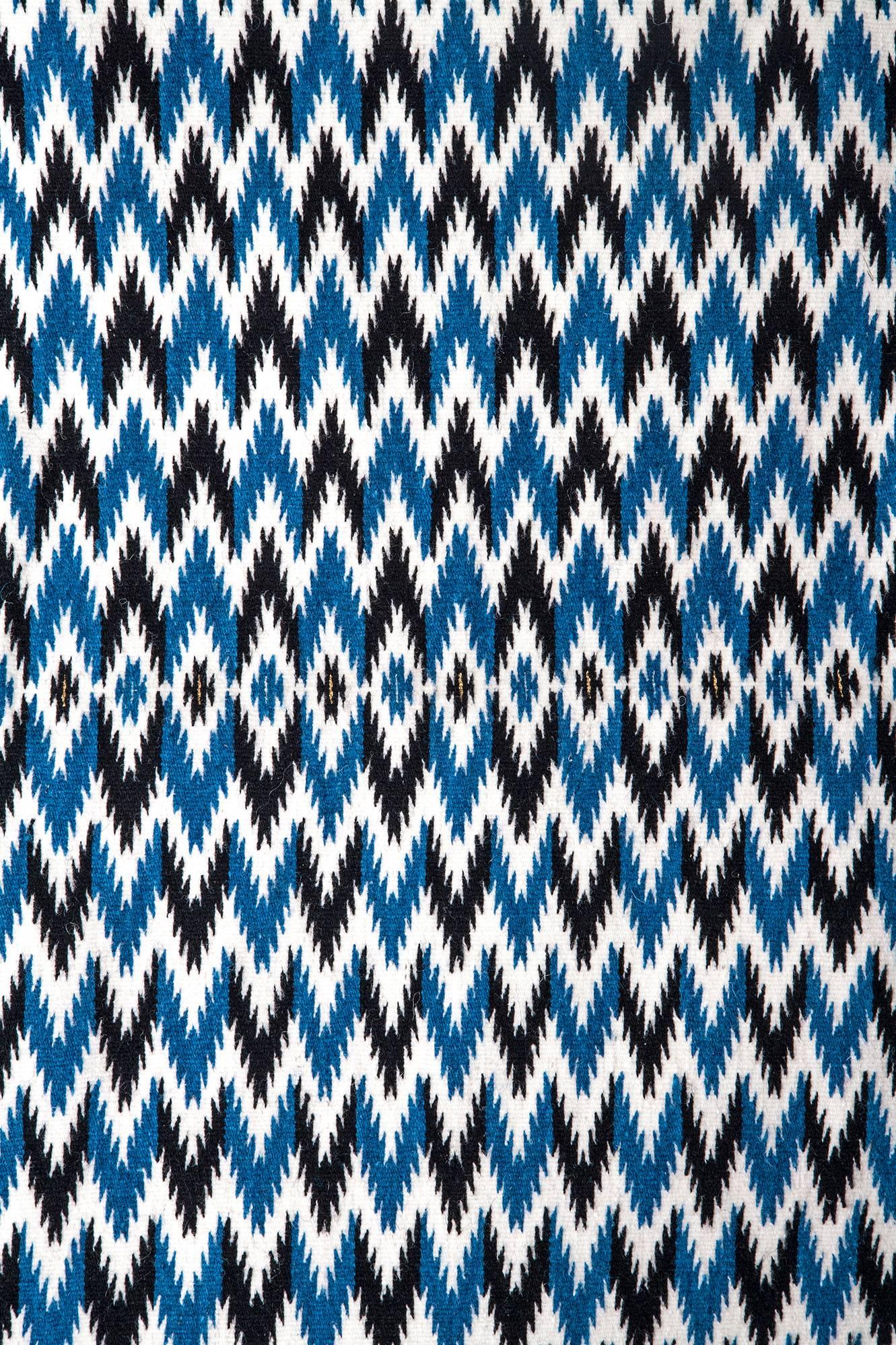 Sarape de Saltillo Azul / Textiles Mexican Folk Art Serape 4