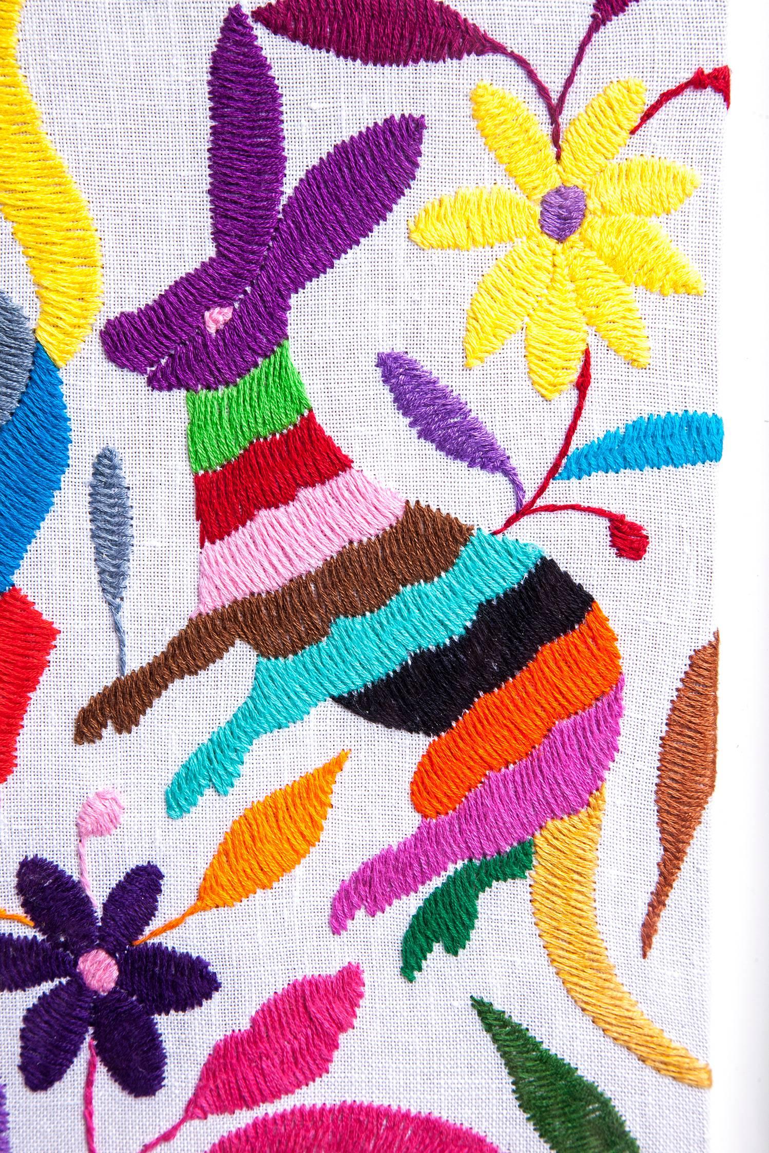 Tenango Tradicional / Textiles Mexican Folk Art Embroidery 1