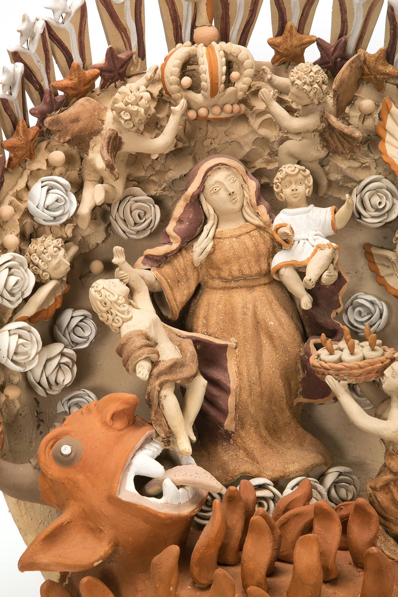 El Bien contra el Mal / Ceramics Mexican Folk Art Clay - Sculpture by Enedina Vasquez Cruz