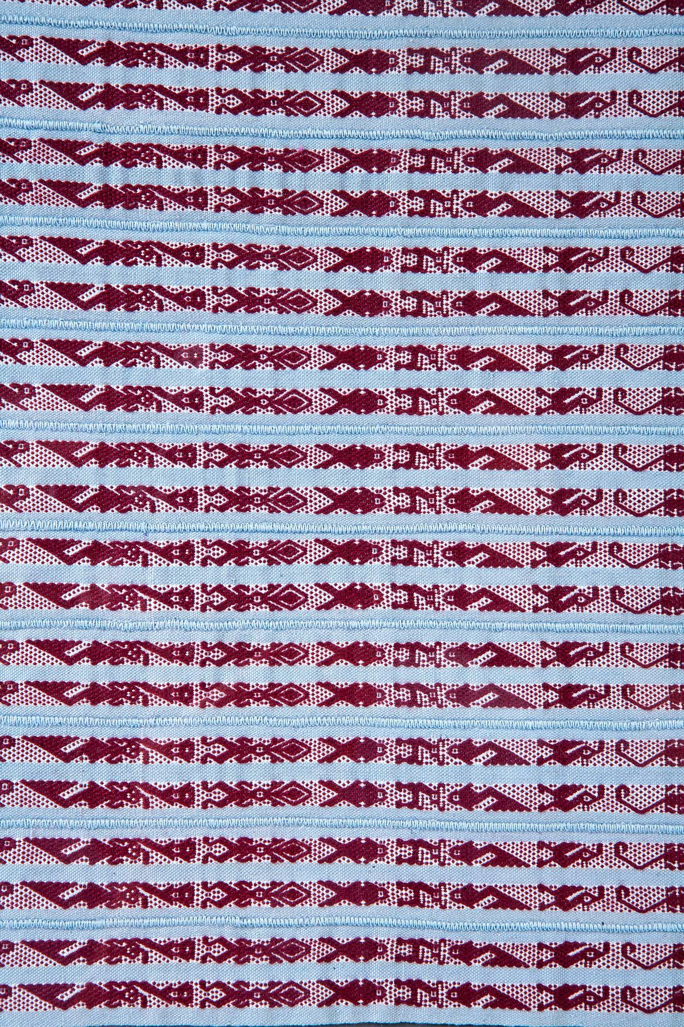 Tapete Miniatura Azul y Vino / Textiles Mexikanische Volkskunst Miniatur-Teppichrahmen aus Tapete im Angebot 1