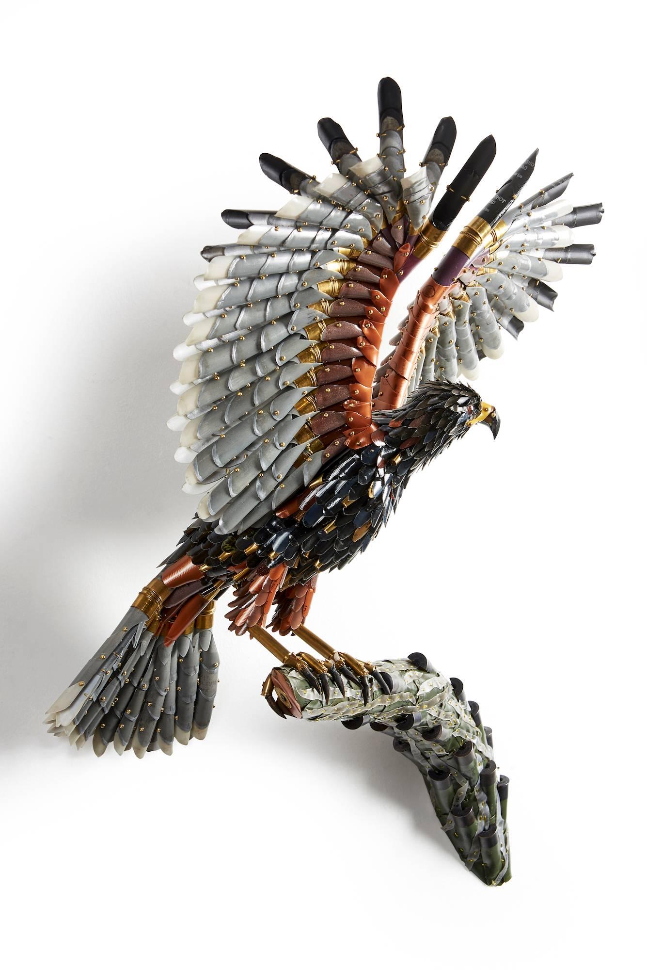 Falcon I - Contemporary Sculpture by Federico Uribe