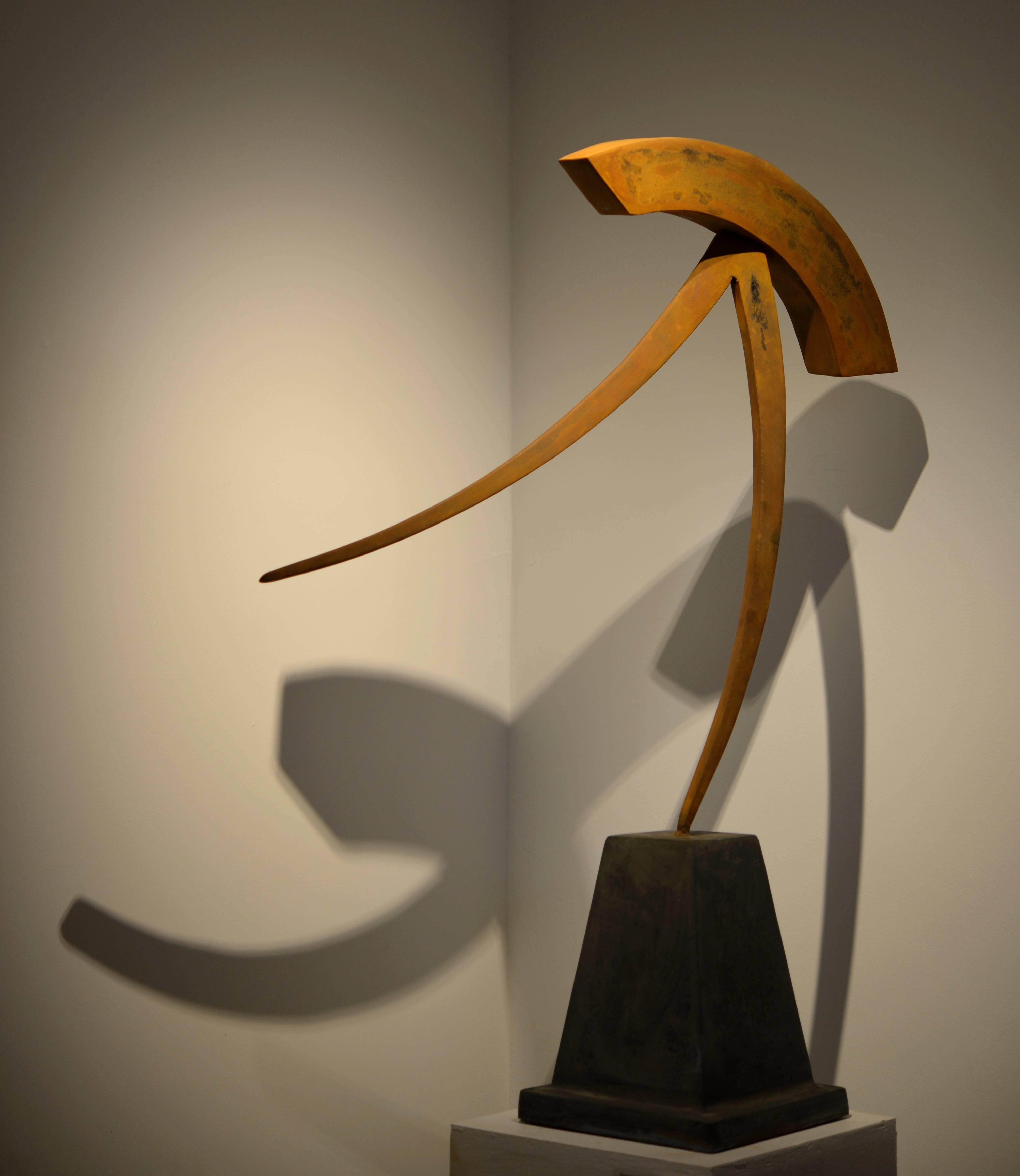 Tim Klabunde Abstract Sculpture - Dancer II