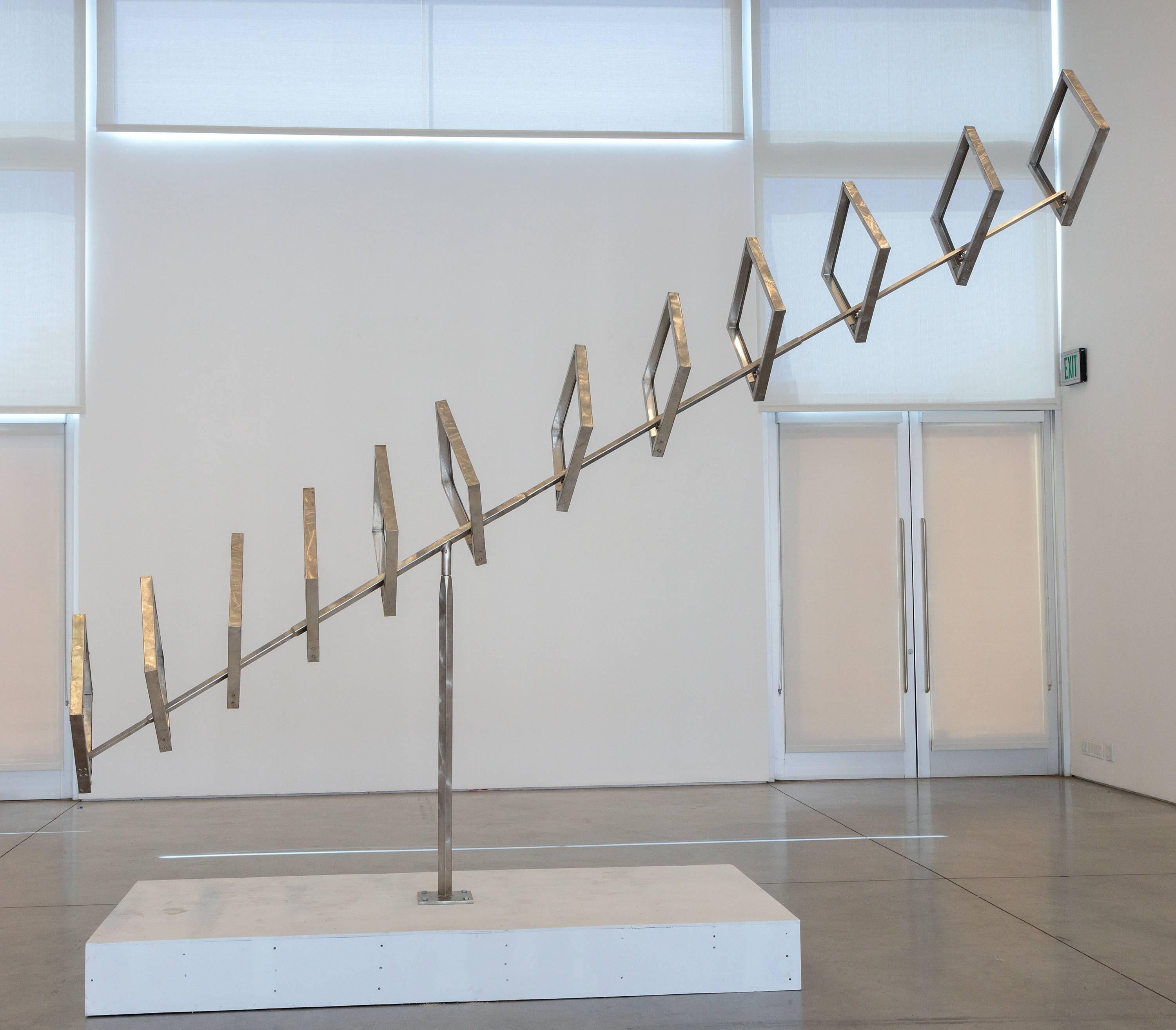 Abstract Sculpture George Rickey - Colonne oblique de carrés ouverts