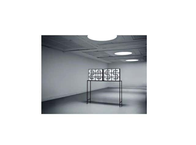 Clock Clock Humans 1982 - 6 For Sale on 1stDibs | humans since 1982 ...