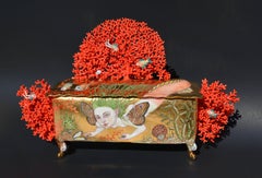 Pearl Collectress Box, Hand Painted Illustration on Porcelain